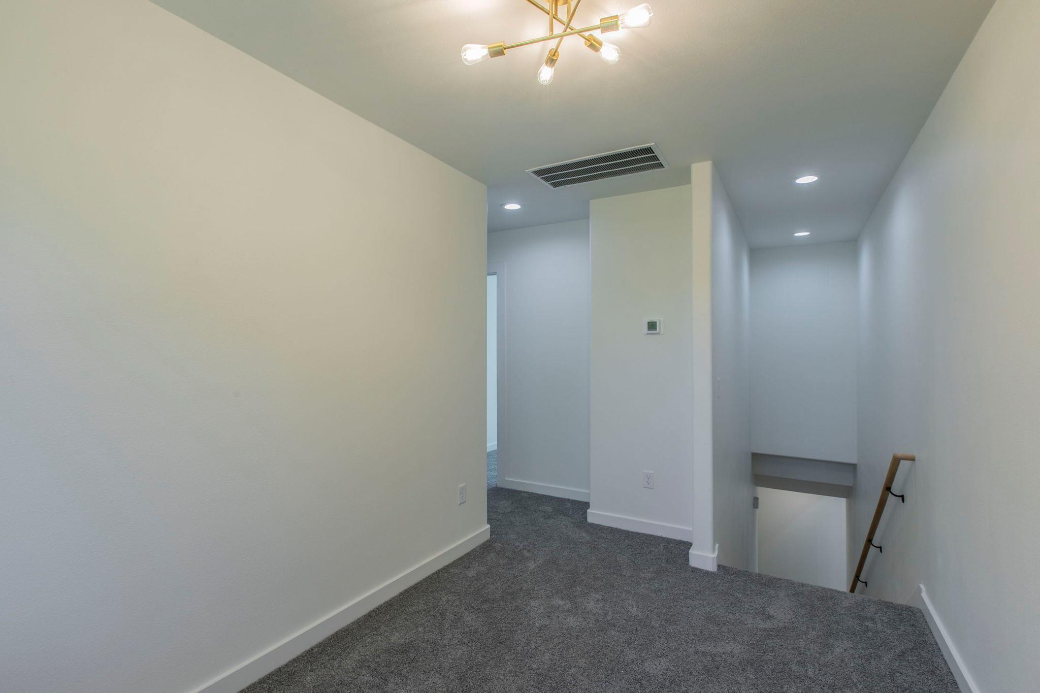 106 Heleakala Dr, Bastrop, TX 78602