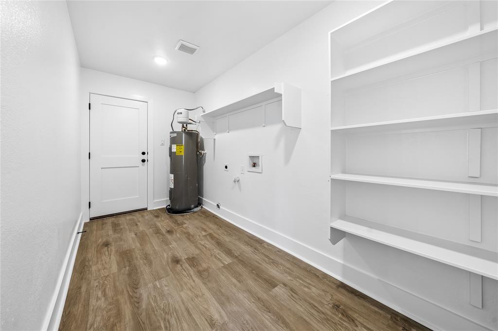 2003 Carriage Club Dr, Cedar Park, TX 78613