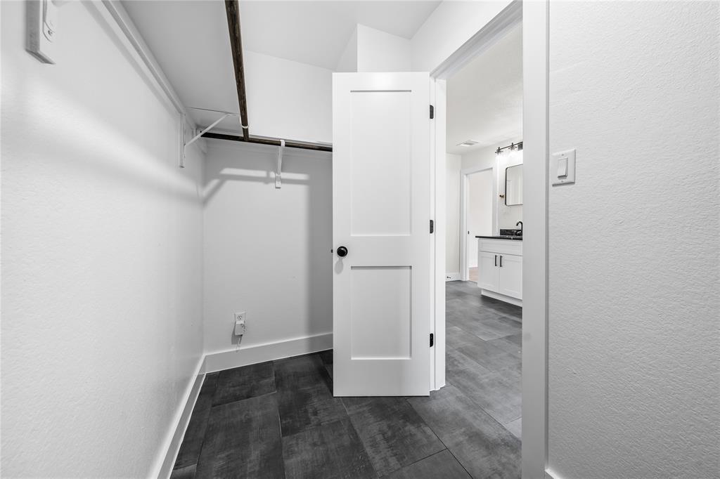 2003 Carriage Club Dr, Cedar Park, TX 78613