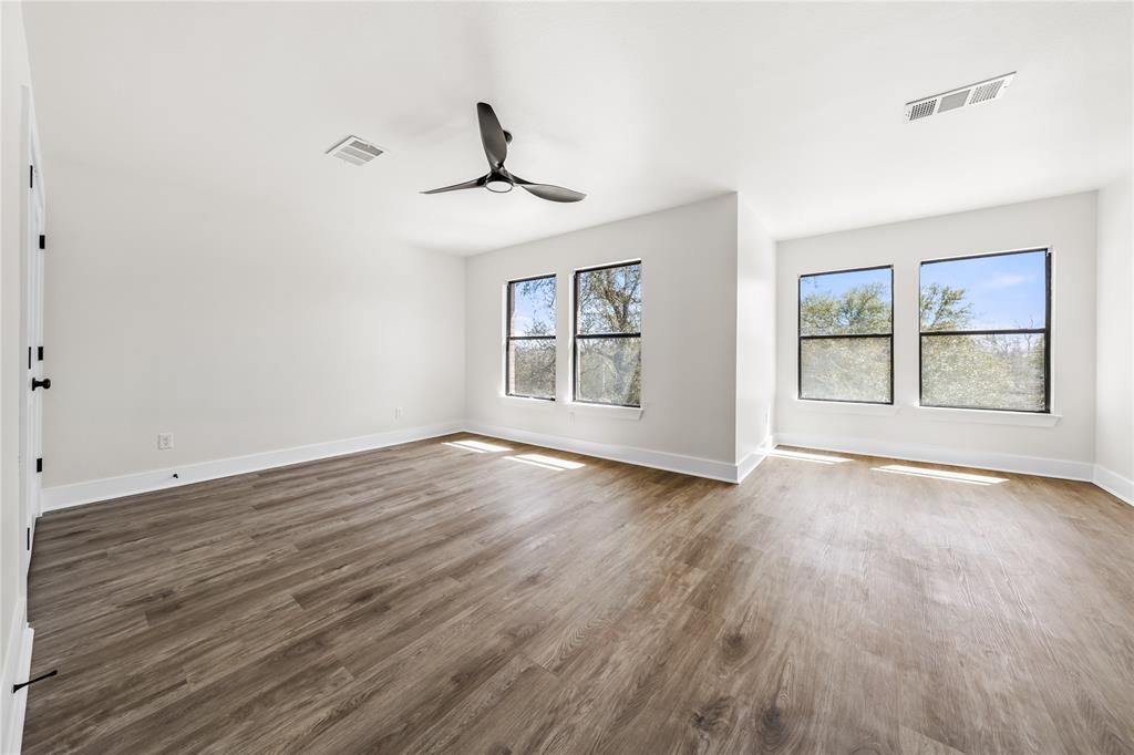 2003 Carriage Club Dr, Cedar Park, TX 78613