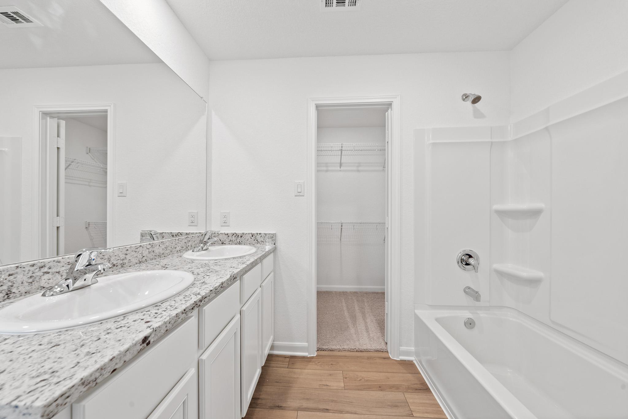 221 Fairlawn Way, Maxwell, TX 78656