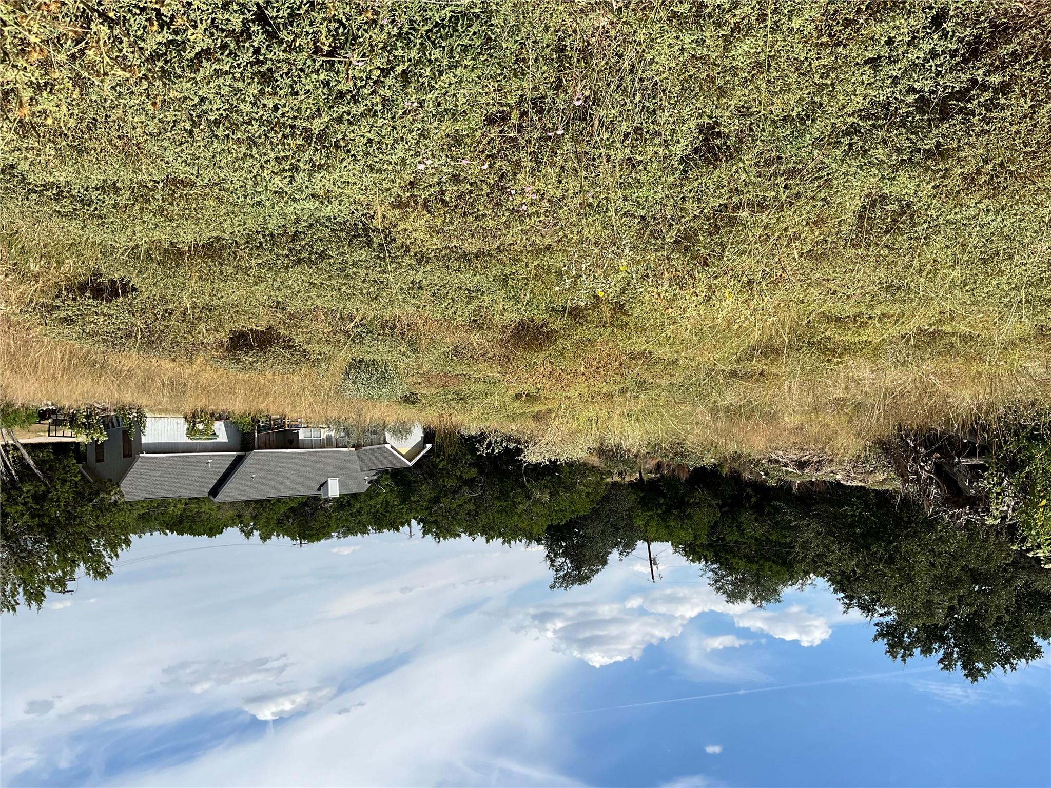 20904 and 20906 Tomahawk St, Lago Vista, TX 78645