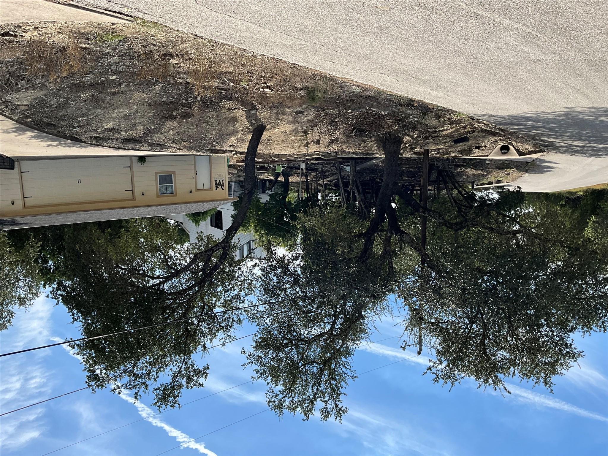 20904 and 20906 Tomahawk St, Lago Vista, TX 78645