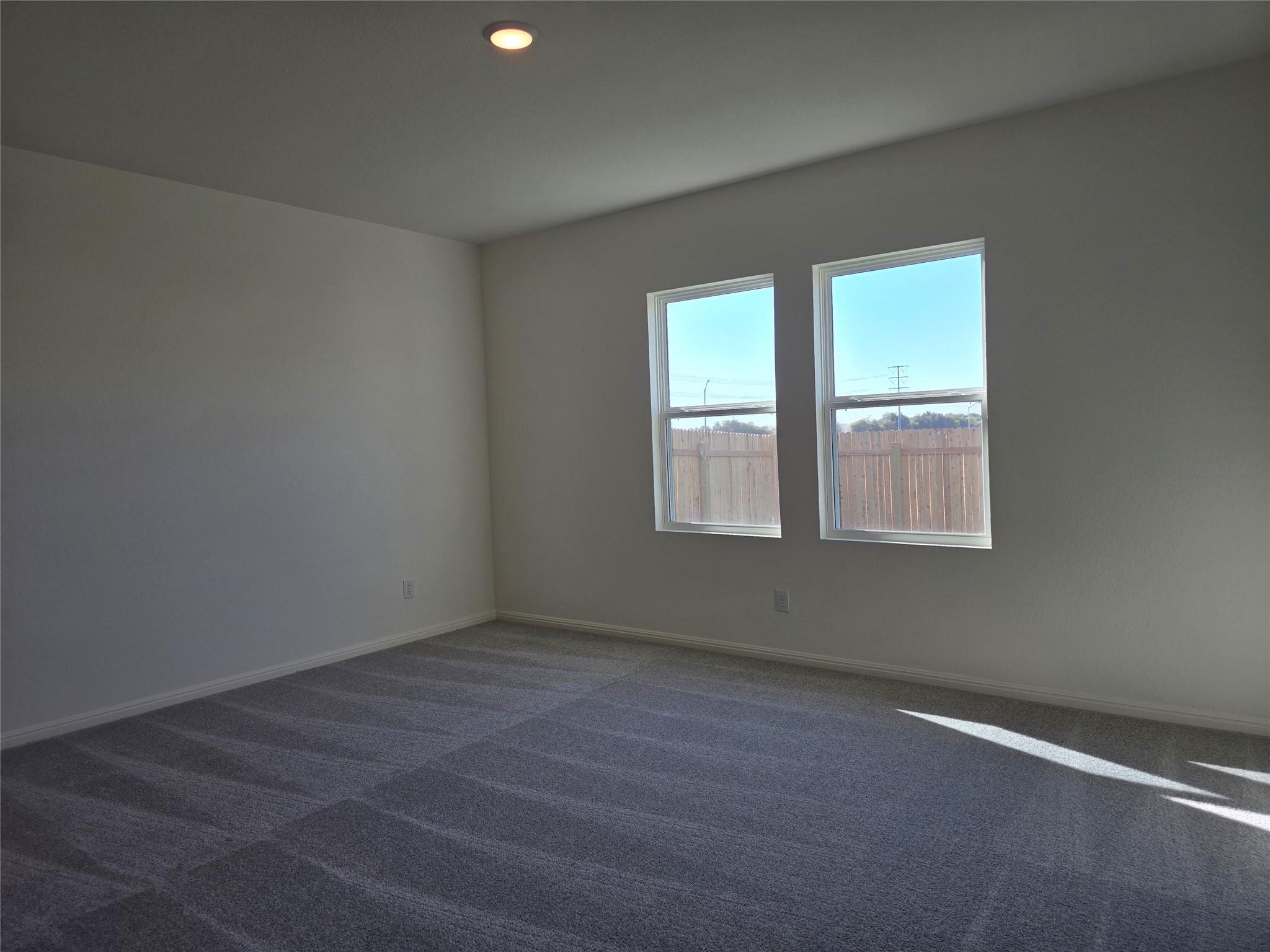 100 Fox Haven Rd, Hutto, TX 78634