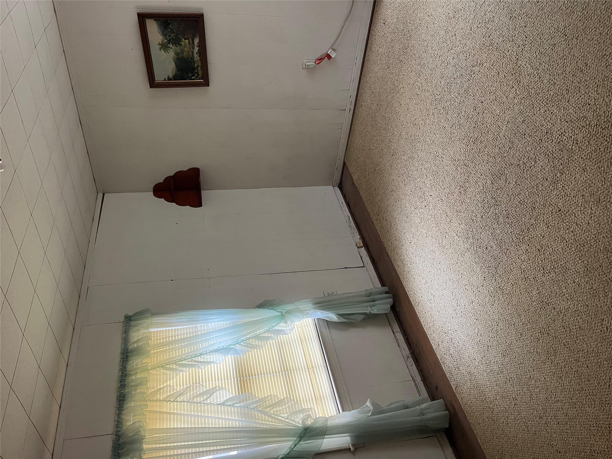 204 Oscar St, Taylor, TX 76574