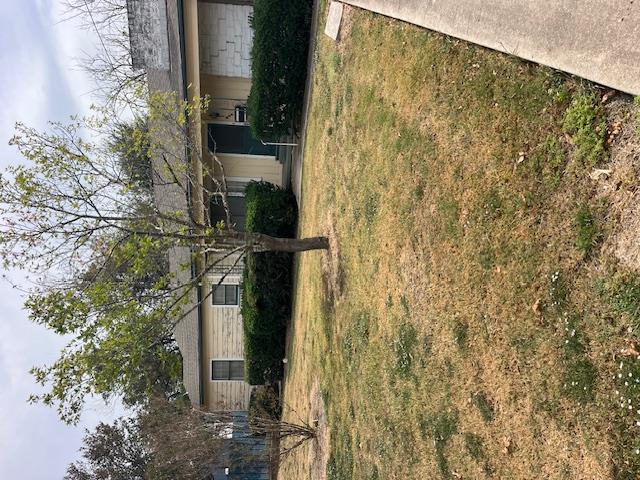 204 Oscar St, Taylor, TX 76574