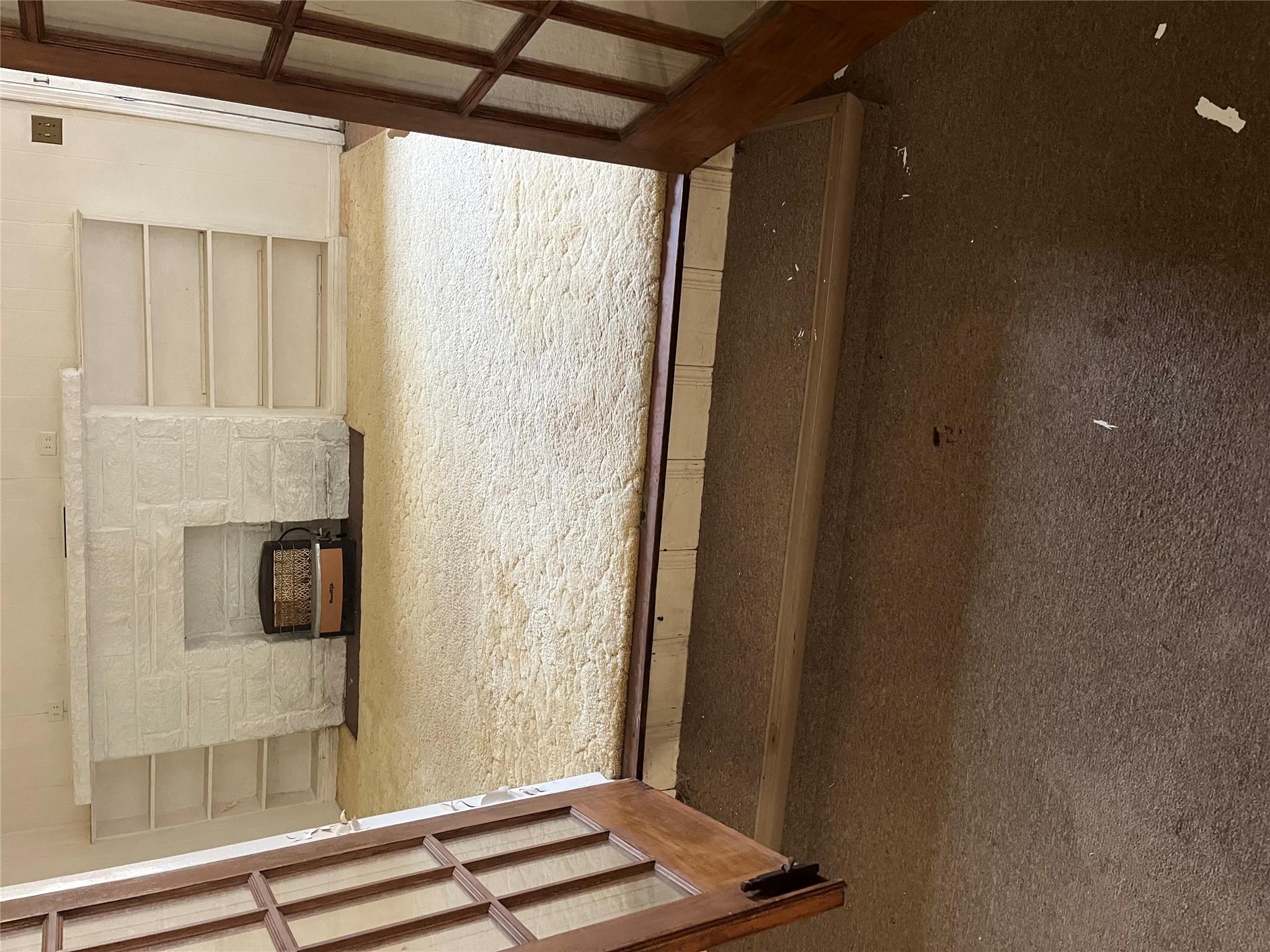 204 Oscar St, Taylor, TX 76574