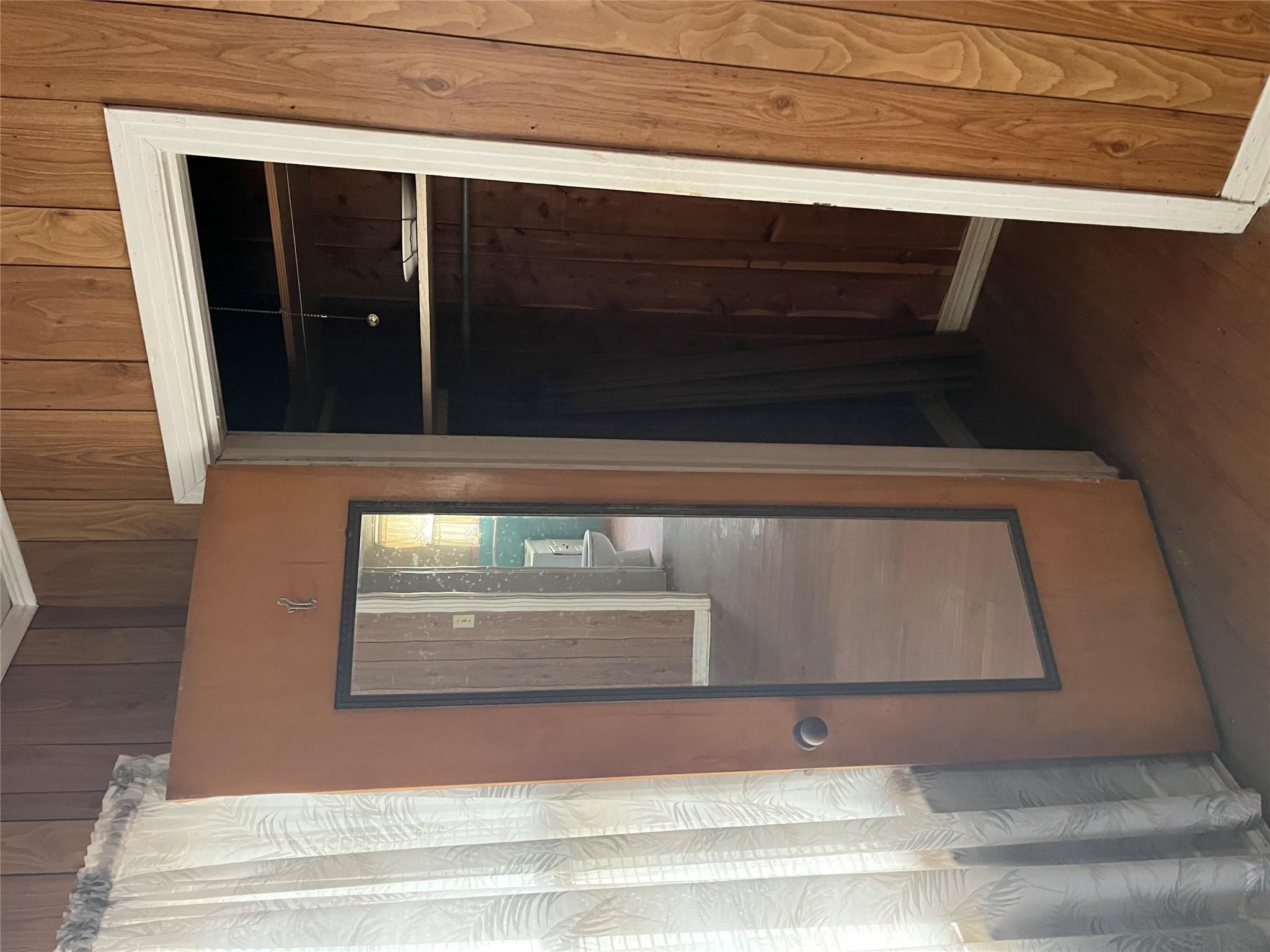 204 Oscar St, Taylor, TX 76574