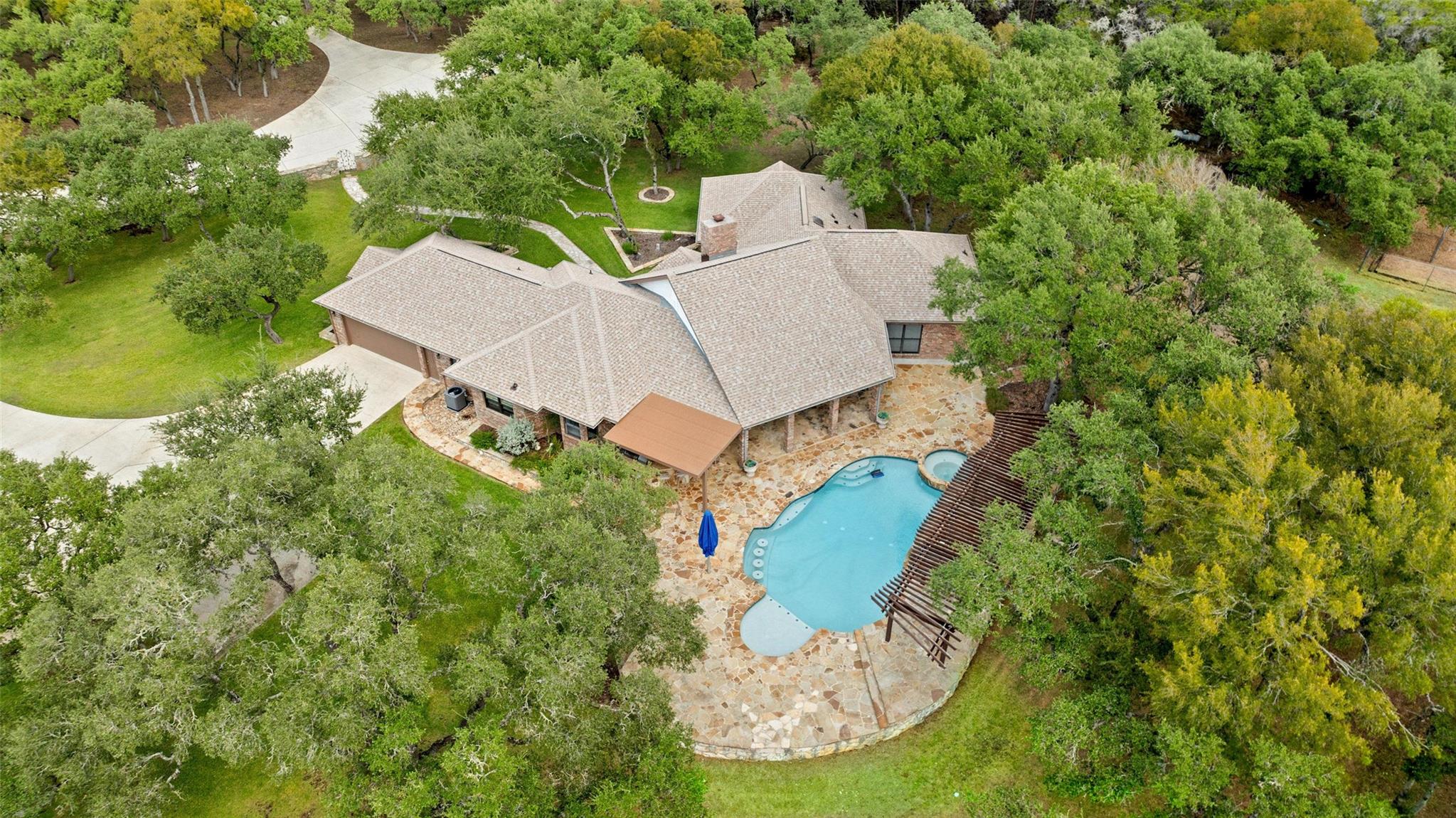 1071 Fieldstone Dr, New Braunfels, TX 78132