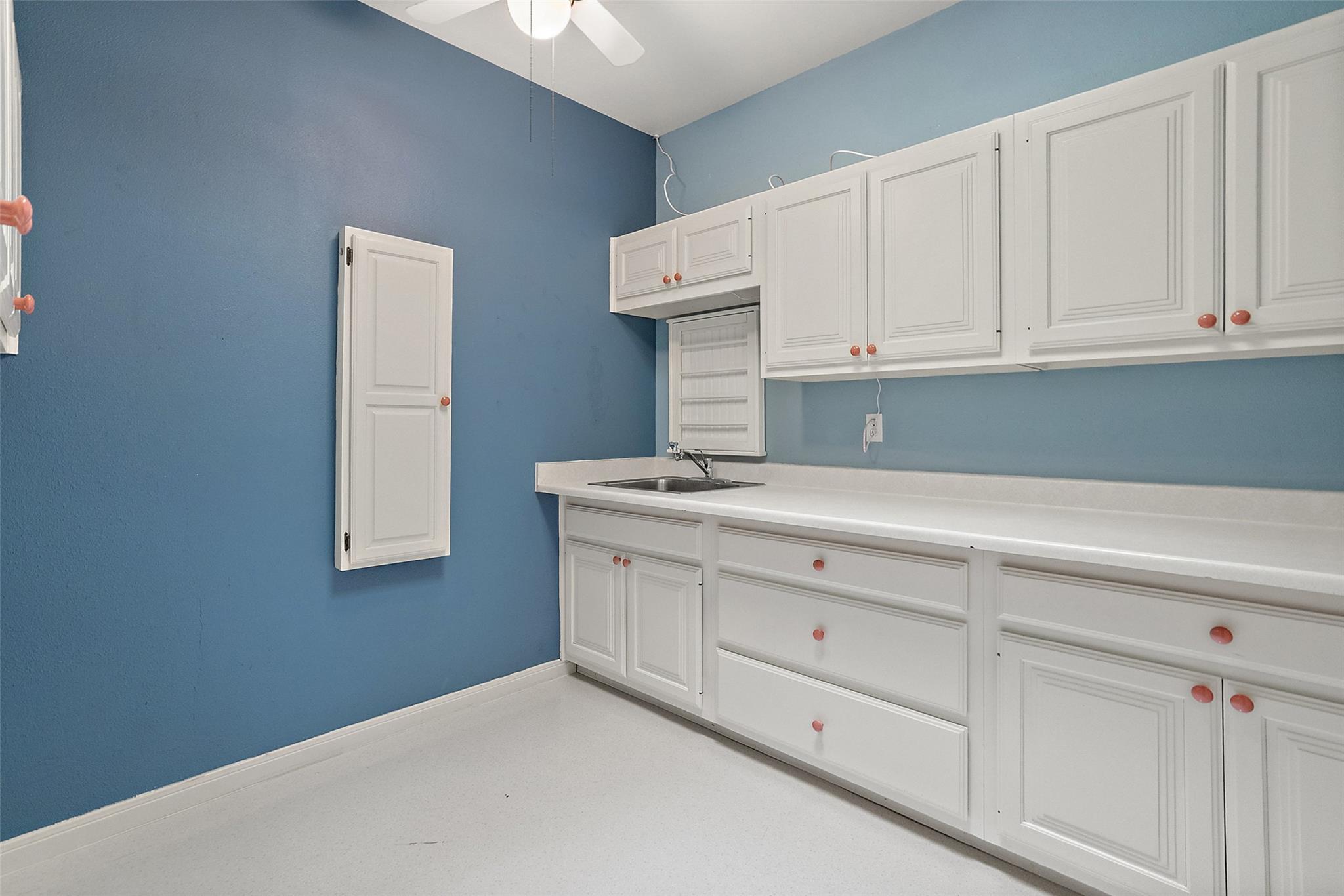 1071 Fieldstone Dr, New Braunfels, TX 78132