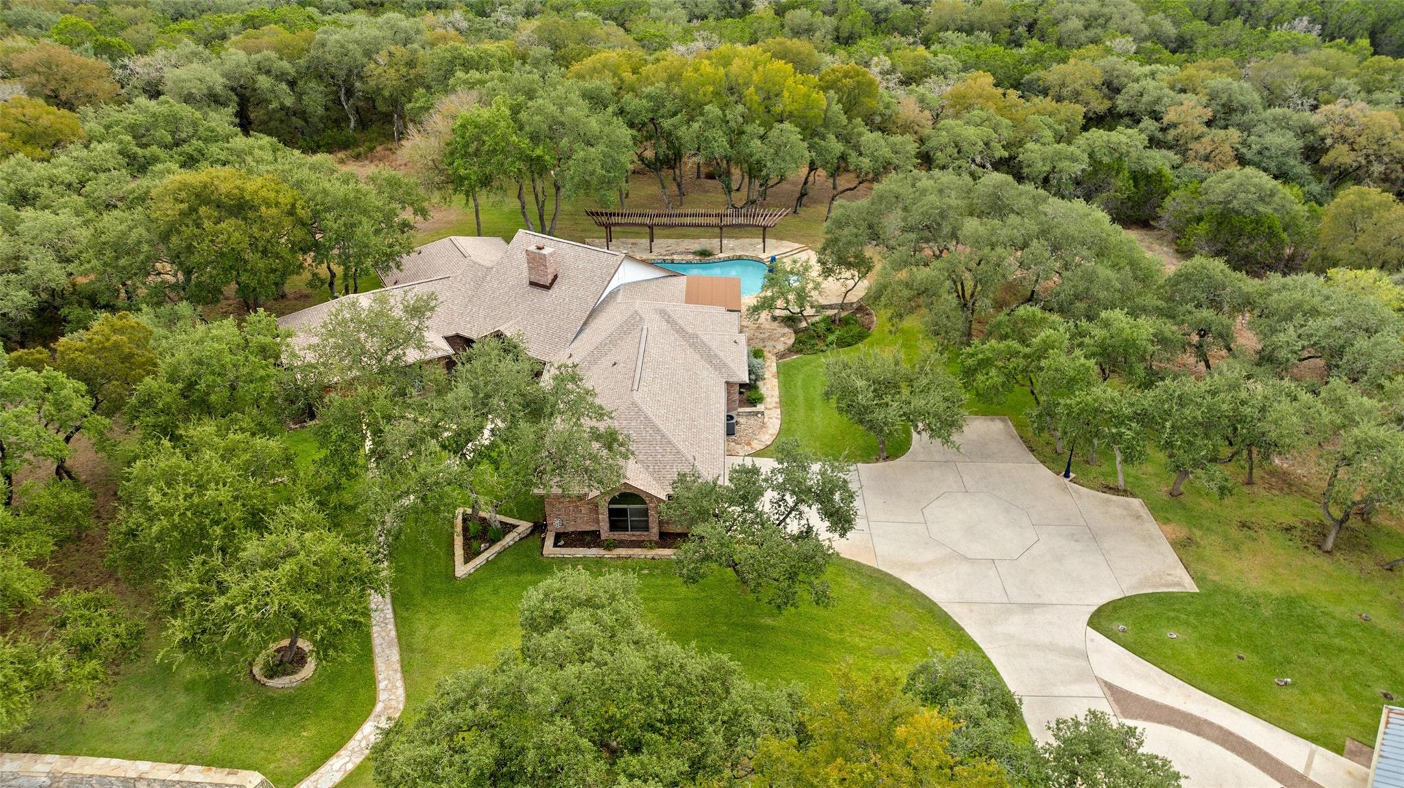 1071 Fieldstone Dr, New Braunfels, TX 78132