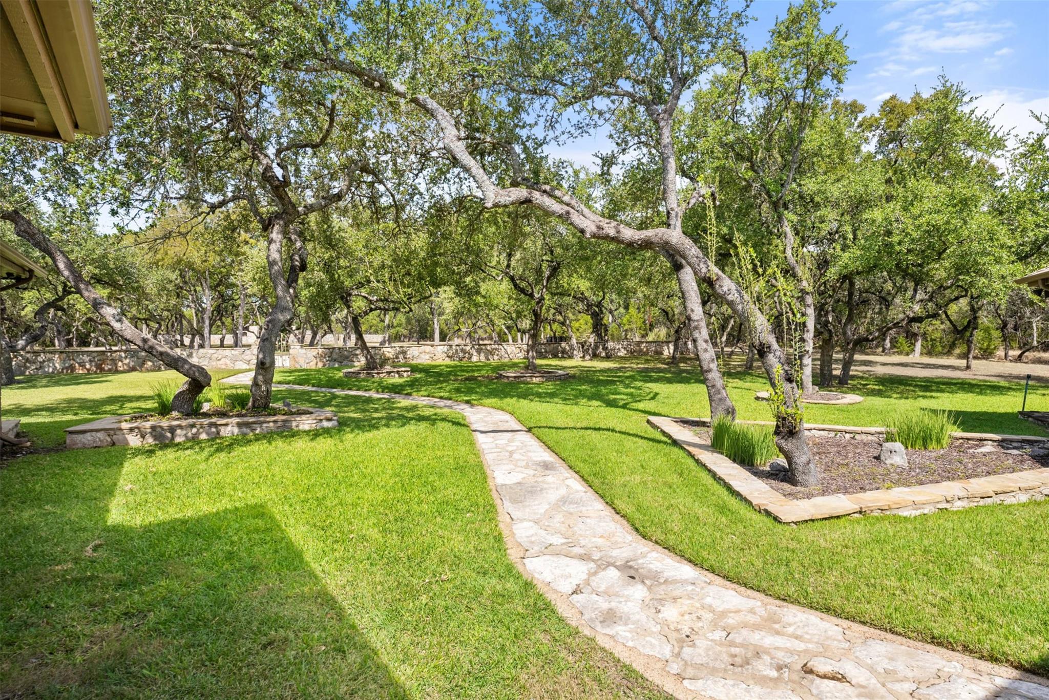 1071 Fieldstone Dr, New Braunfels, TX 78132
