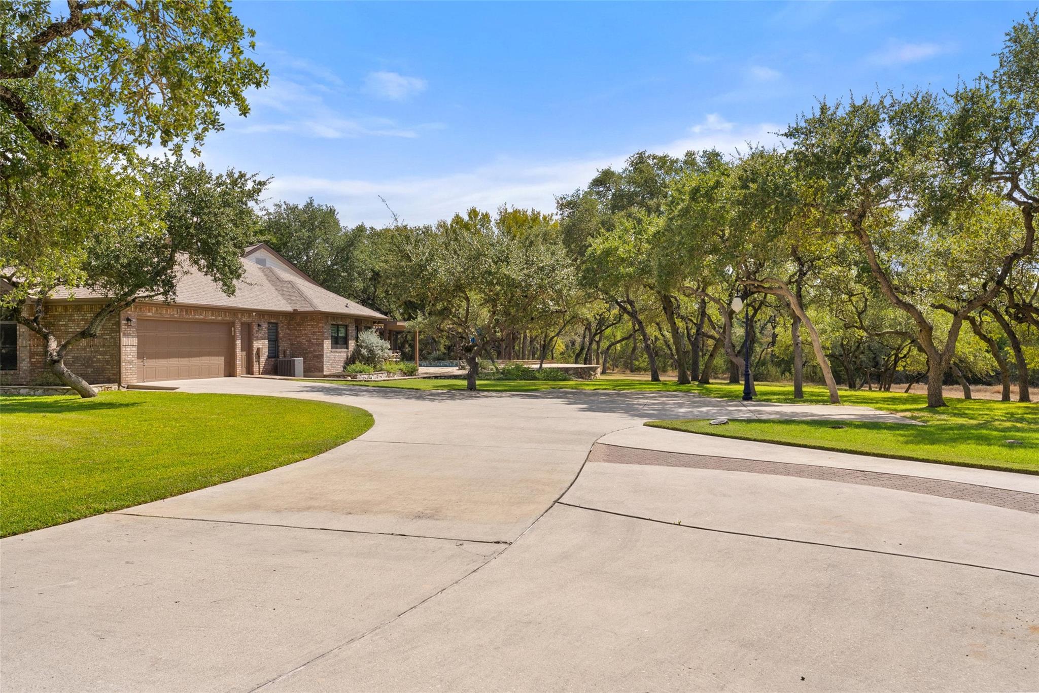 1071 Fieldstone Dr, New Braunfels, TX 78132