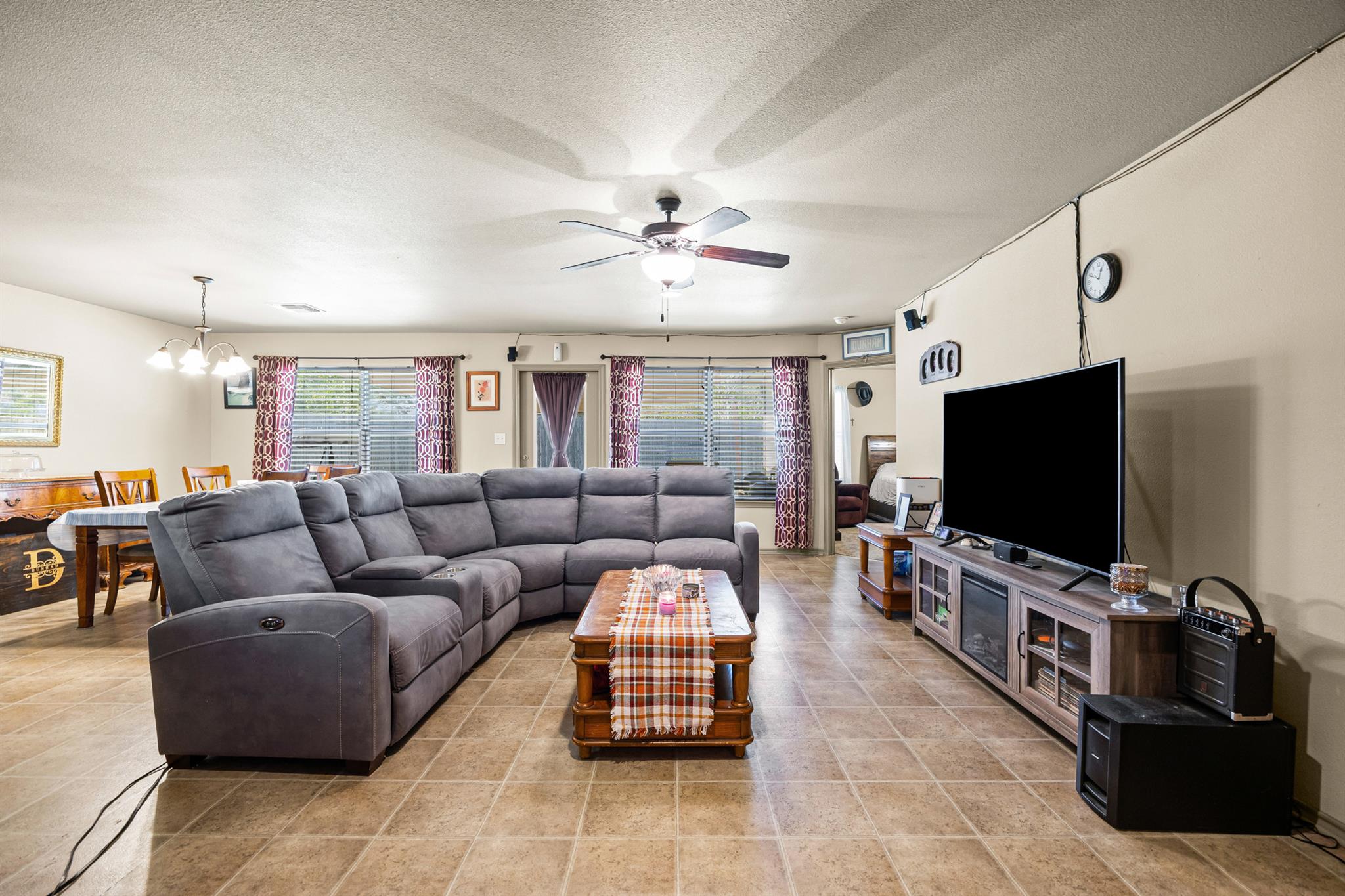 1315 Lantana Ct, Gonzales, TX 78629