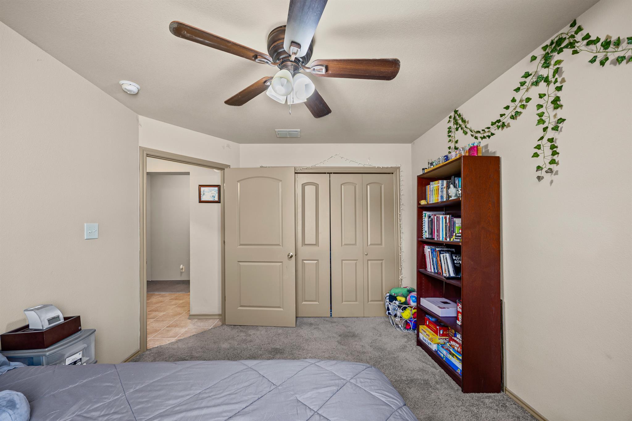 1315 Lantana Ct, Gonzales, TX 78629