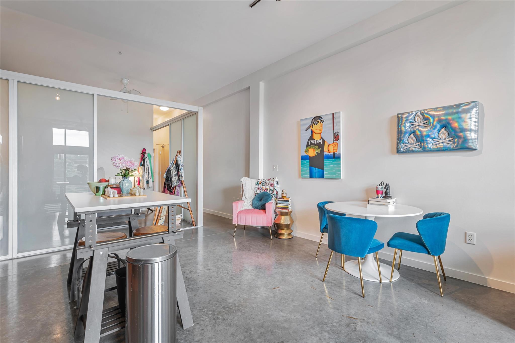 2124 E 6th St # 305, Austin, TX 78702