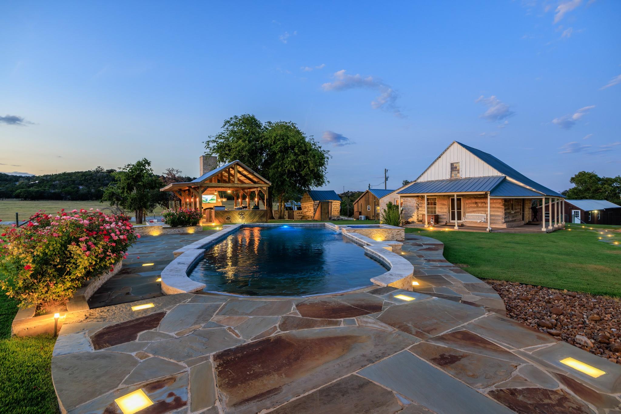 3366 Ranch Rd 965, Fredericksburg, TX 78624