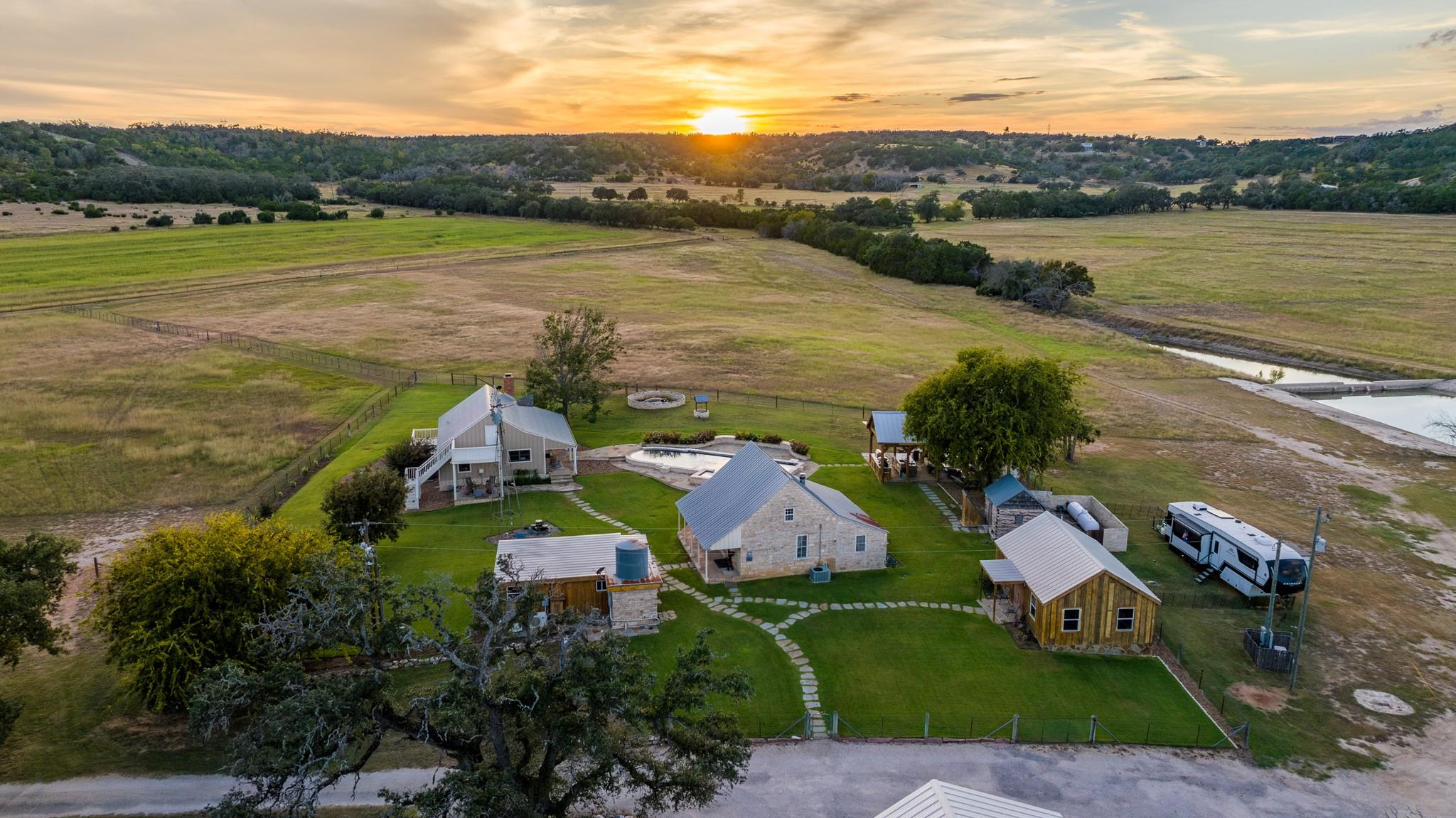 3366 Ranch Rd 965, Fredericksburg, TX 78624