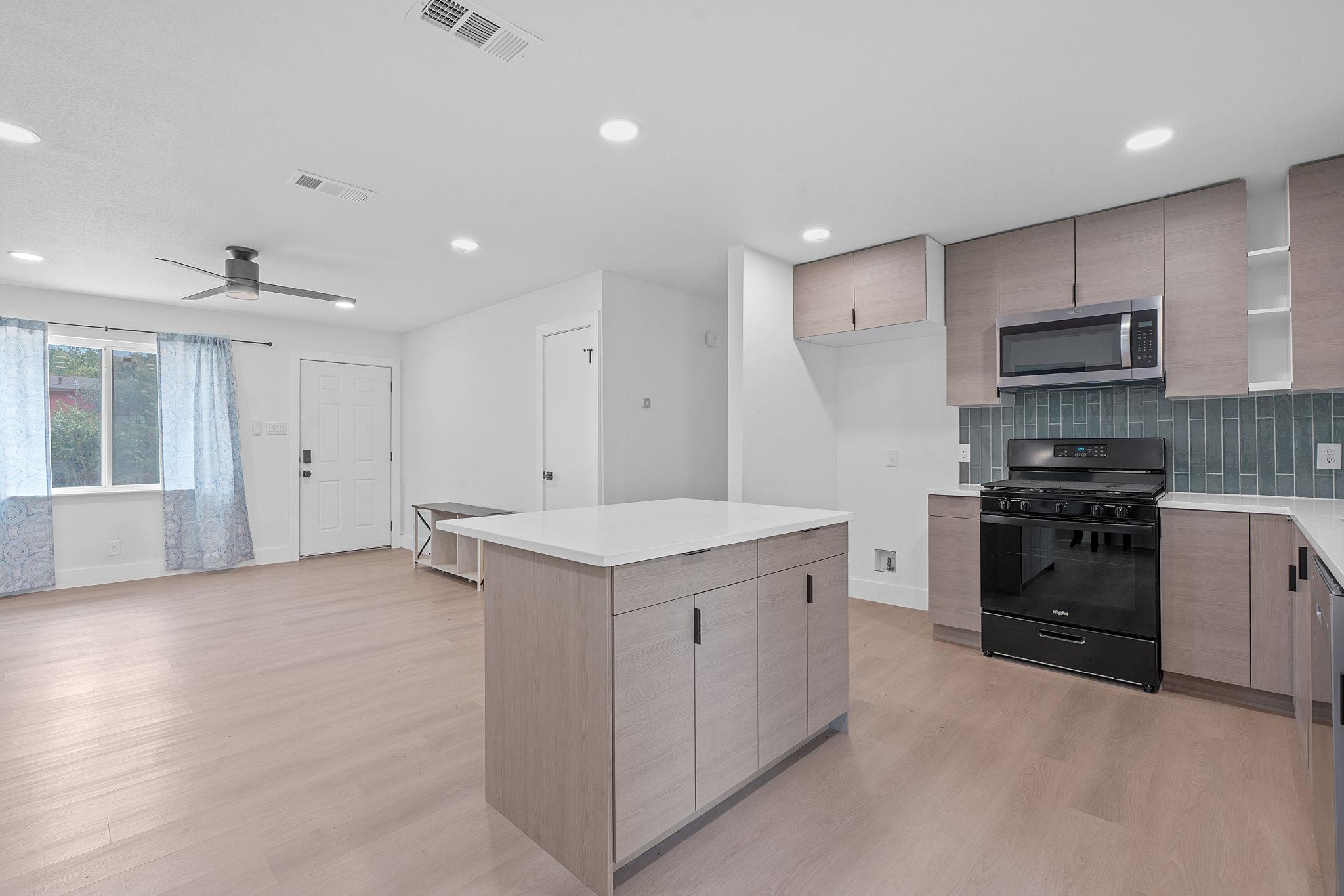 8706 Brookfield Dr, Austin, TX 78758