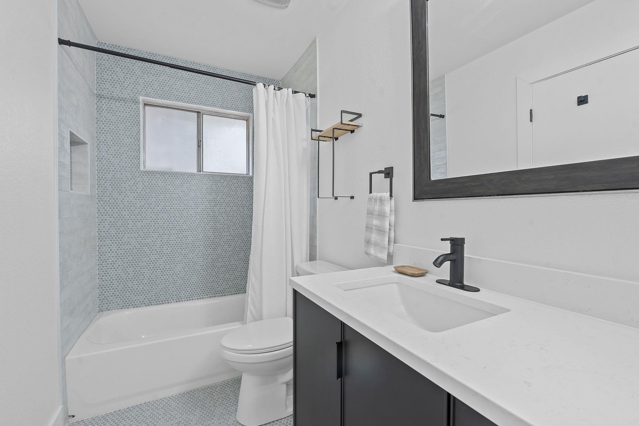 8706 Brookfield Dr, Austin, TX 78758