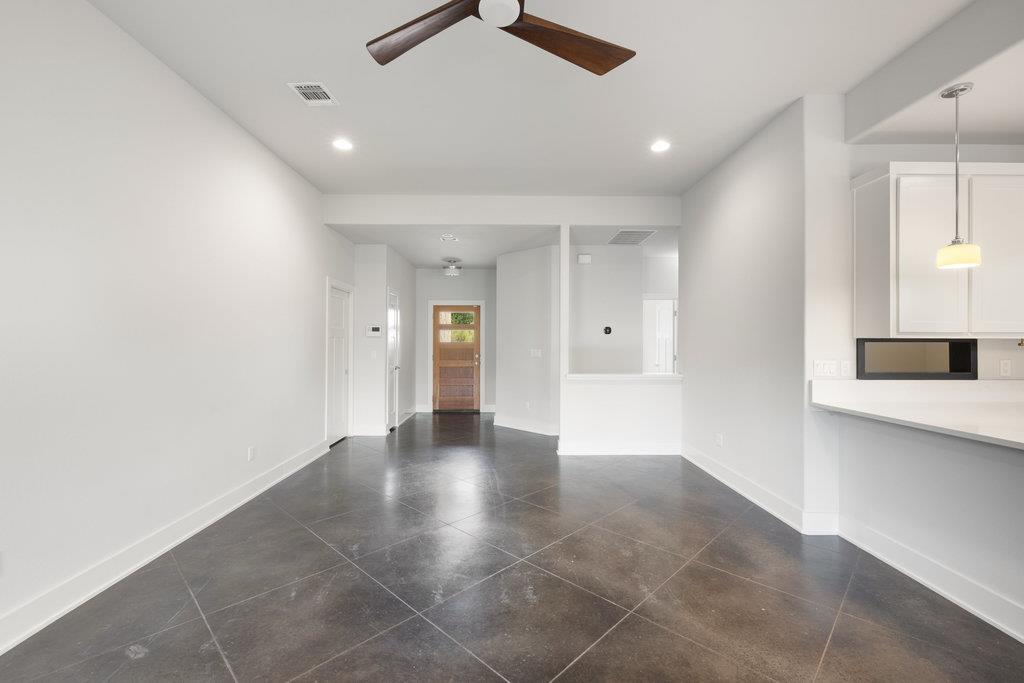 10006 George Hill Dr, Dripping Springs, TX 78620