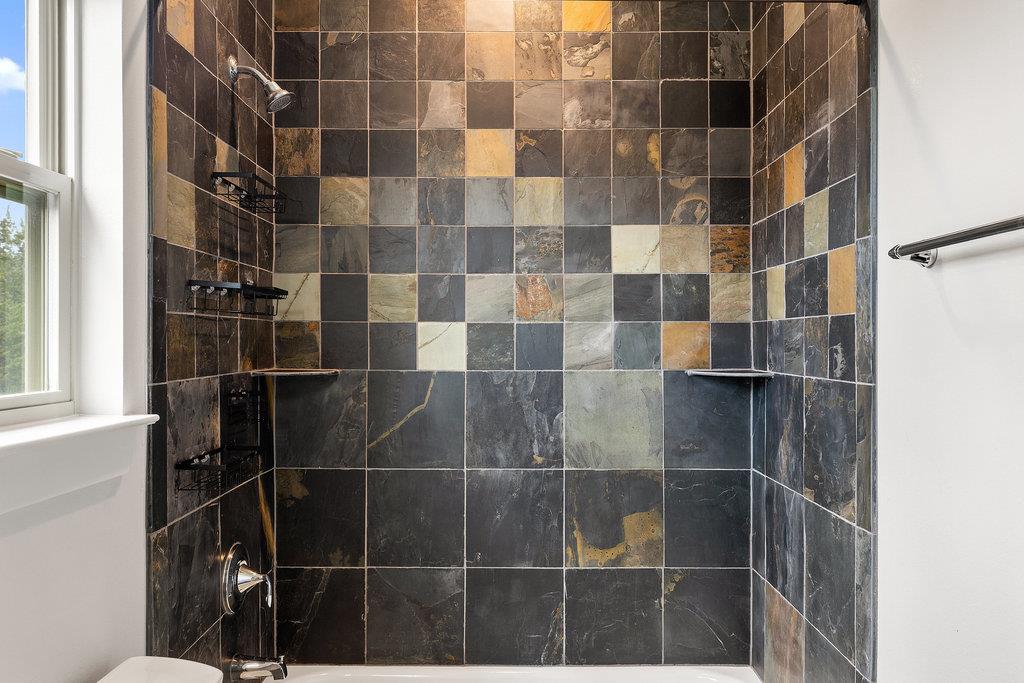 10006 George Hill Dr, Dripping Springs, TX 78620