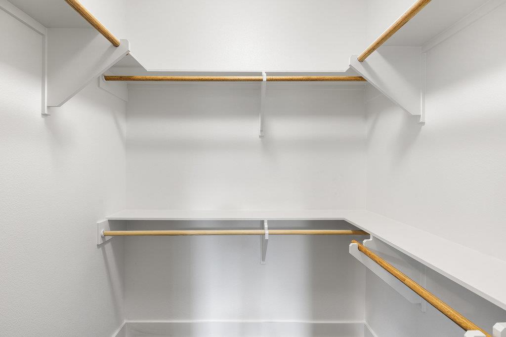 10006 George Hill Dr, Dripping Springs, TX 78620