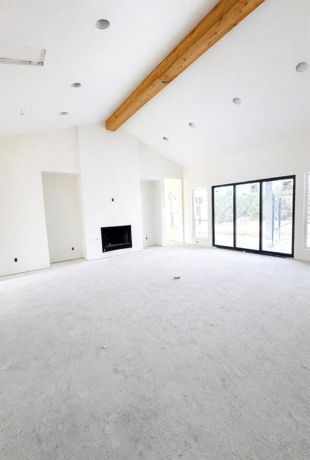 1007 Isabella Cv, Liberty Hill, TX 78642