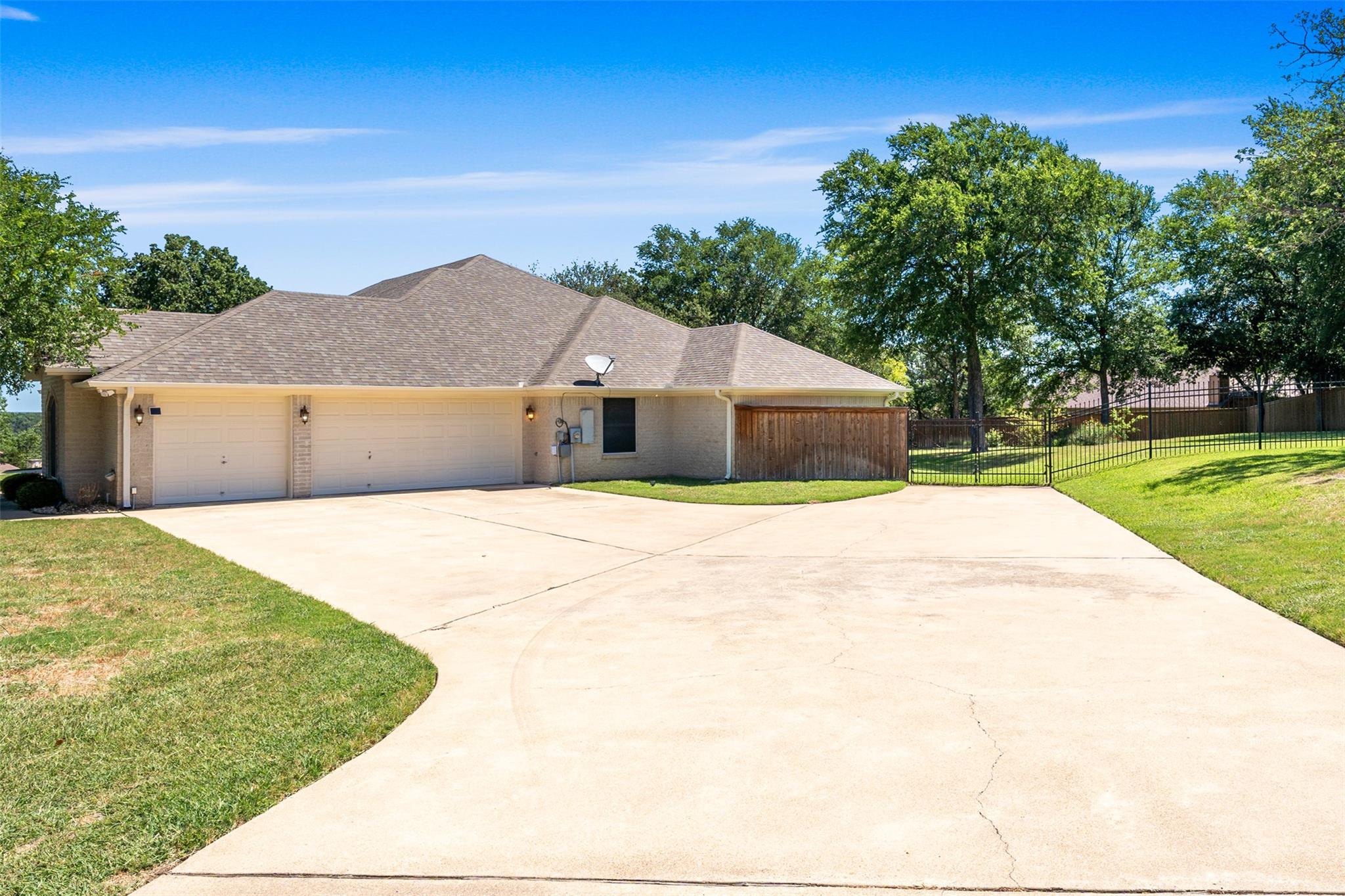 4340 Lago Vista Dr, Belton, TX 76513