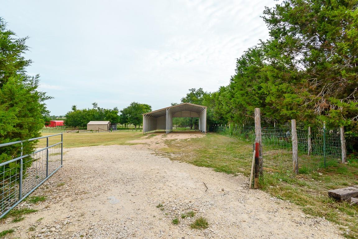 123 Hard Bargain Dr, Gatesville, TX 76528
