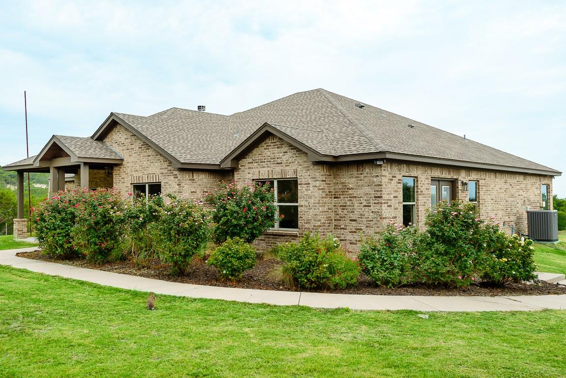 123 Hard Bargain Dr, Gatesville, TX 76528