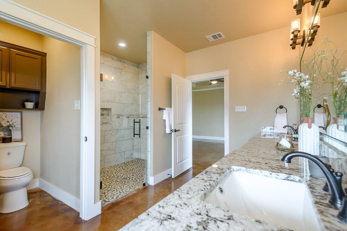 123 Hard Bargain Dr, Gatesville, TX 76528