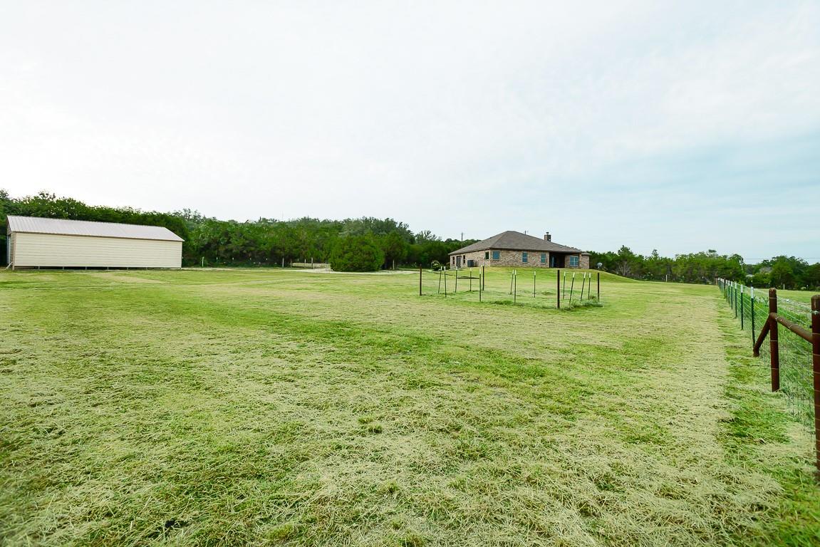 123 Hard Bargain Dr, Gatesville, TX 76528