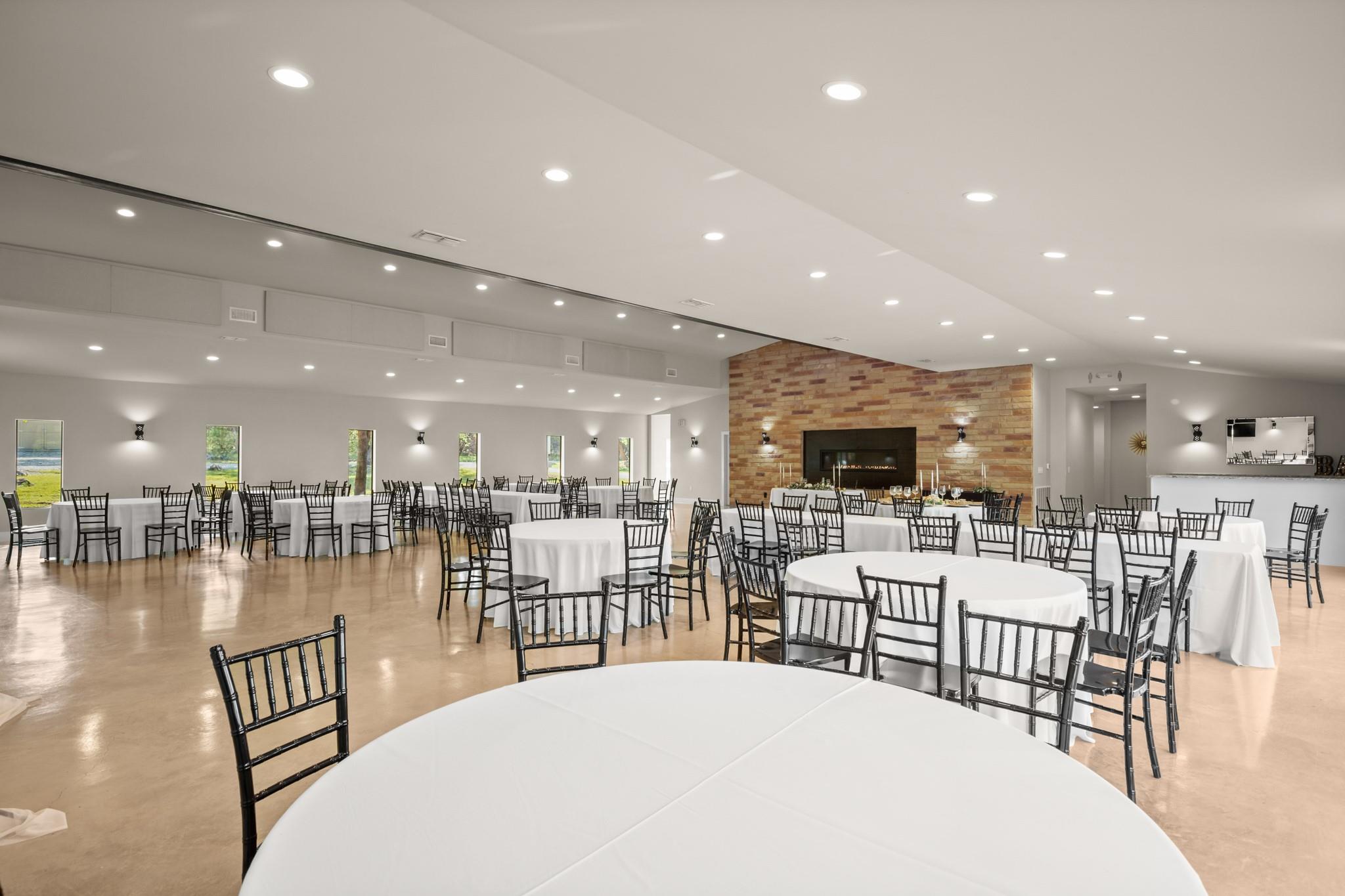 601 Sandy Point Rd, Wimberley, TX 78676