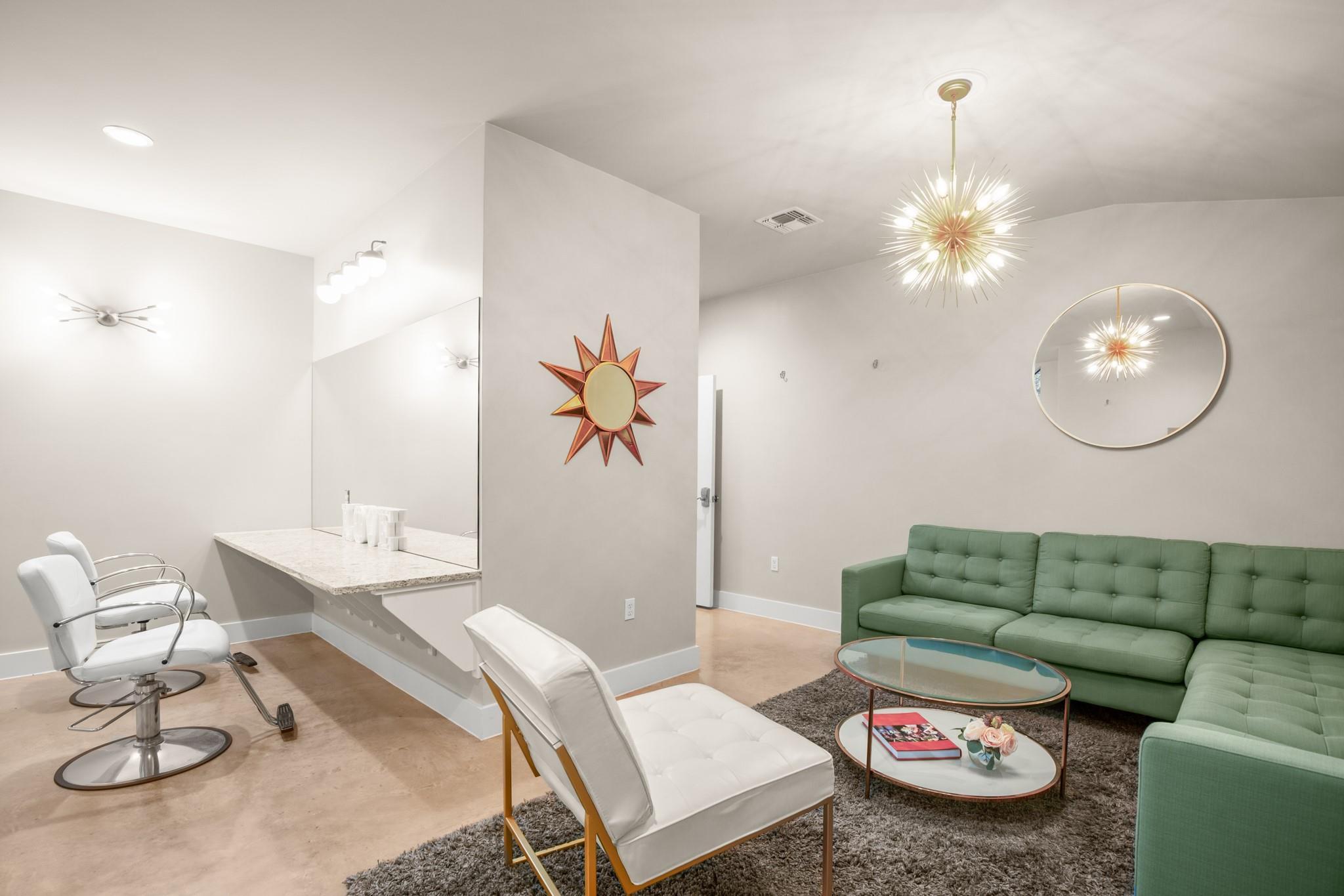 601 Sandy Point Rd, Wimberley, TX 78676