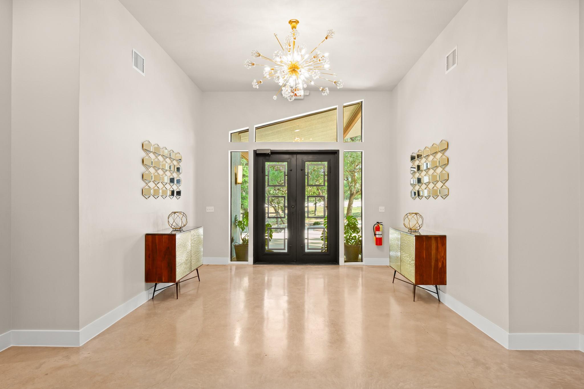 601 Sandy Point Rd, Wimberley, TX 78676