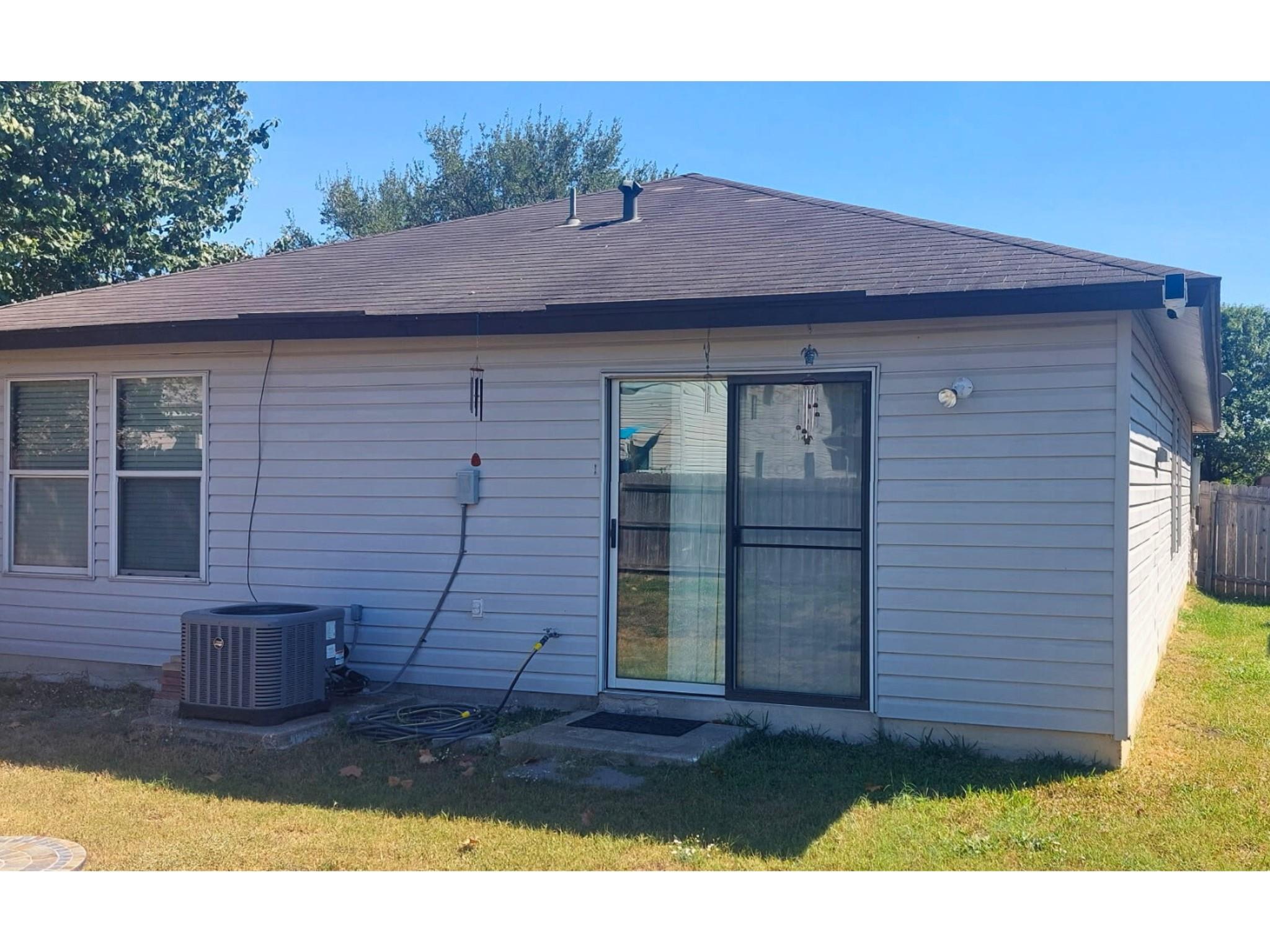 3851 Cherokee Blvd, New Braunfels, TX 78132