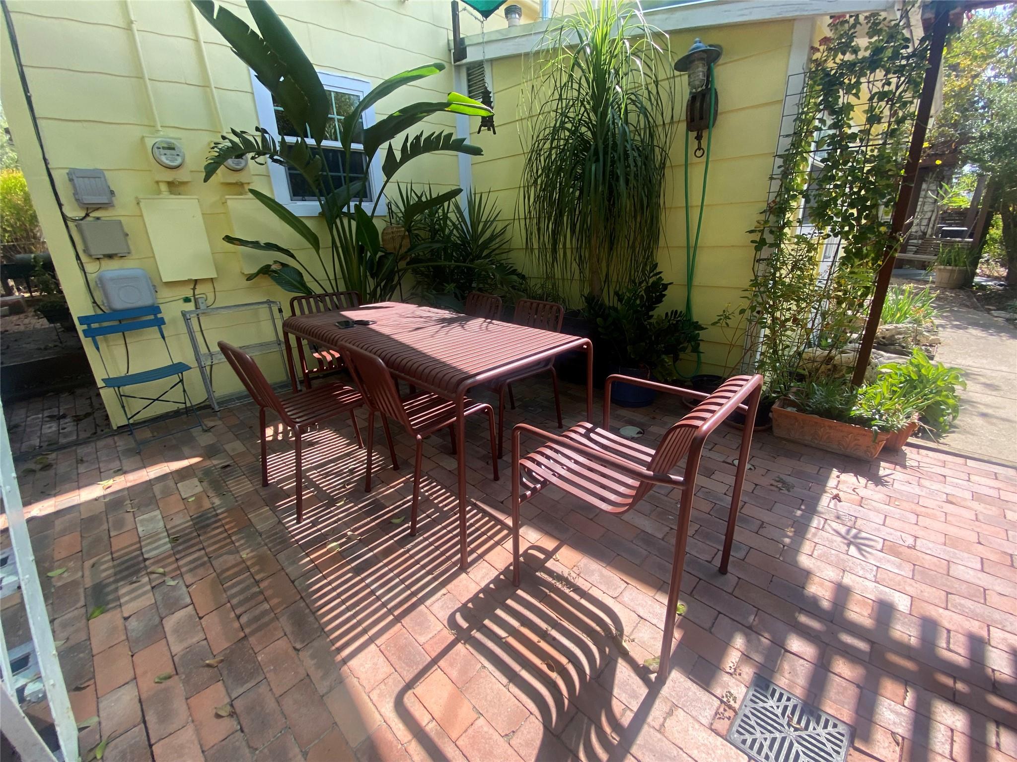 1404 W 12th St # C, Austin, TX 78703