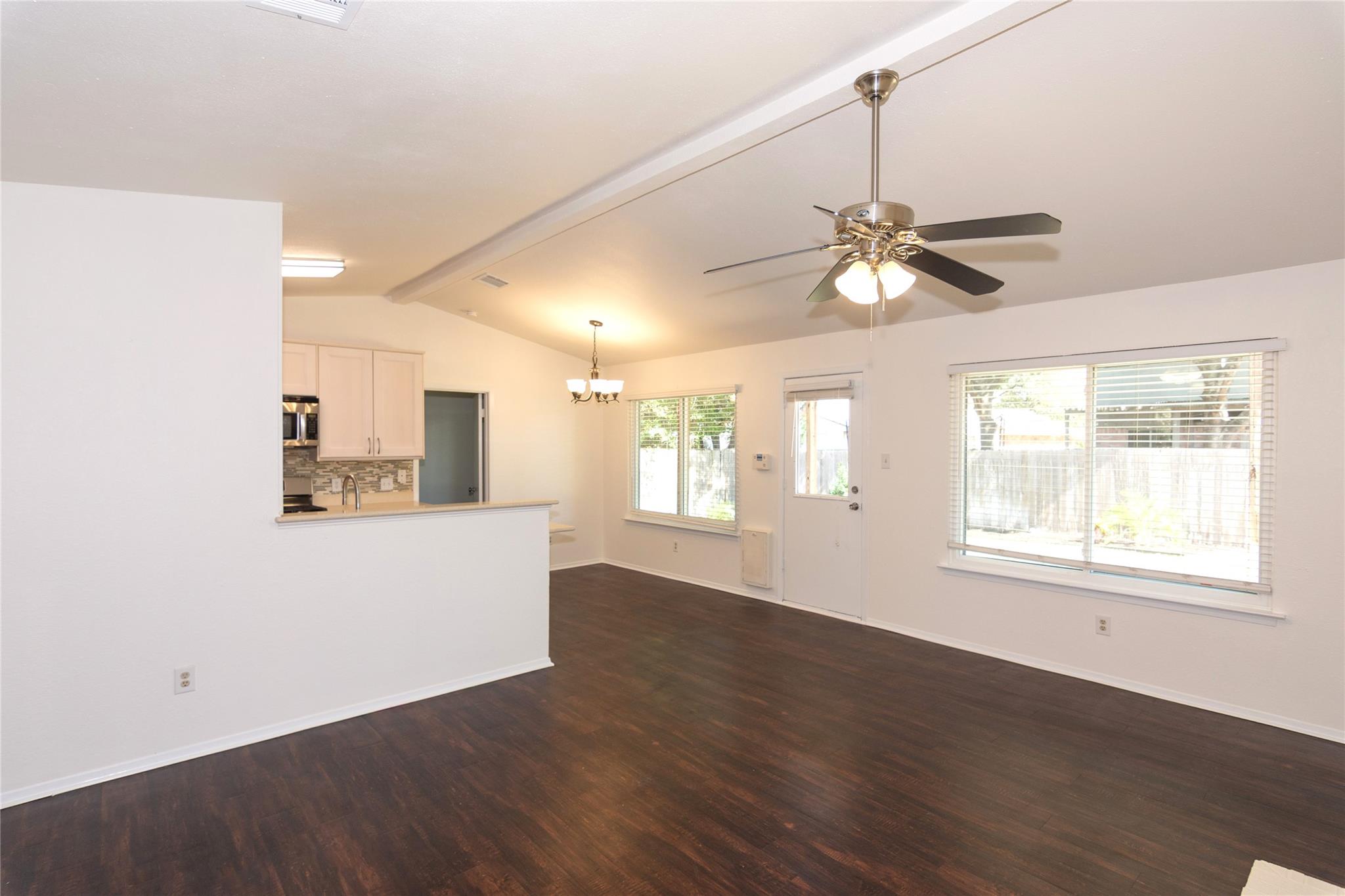 1704 Old Mill Rd, Cedar Park, TX 78613