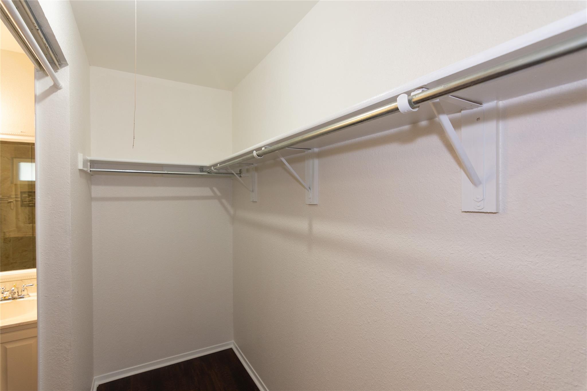 1704 Old Mill Rd, Cedar Park, TX 78613