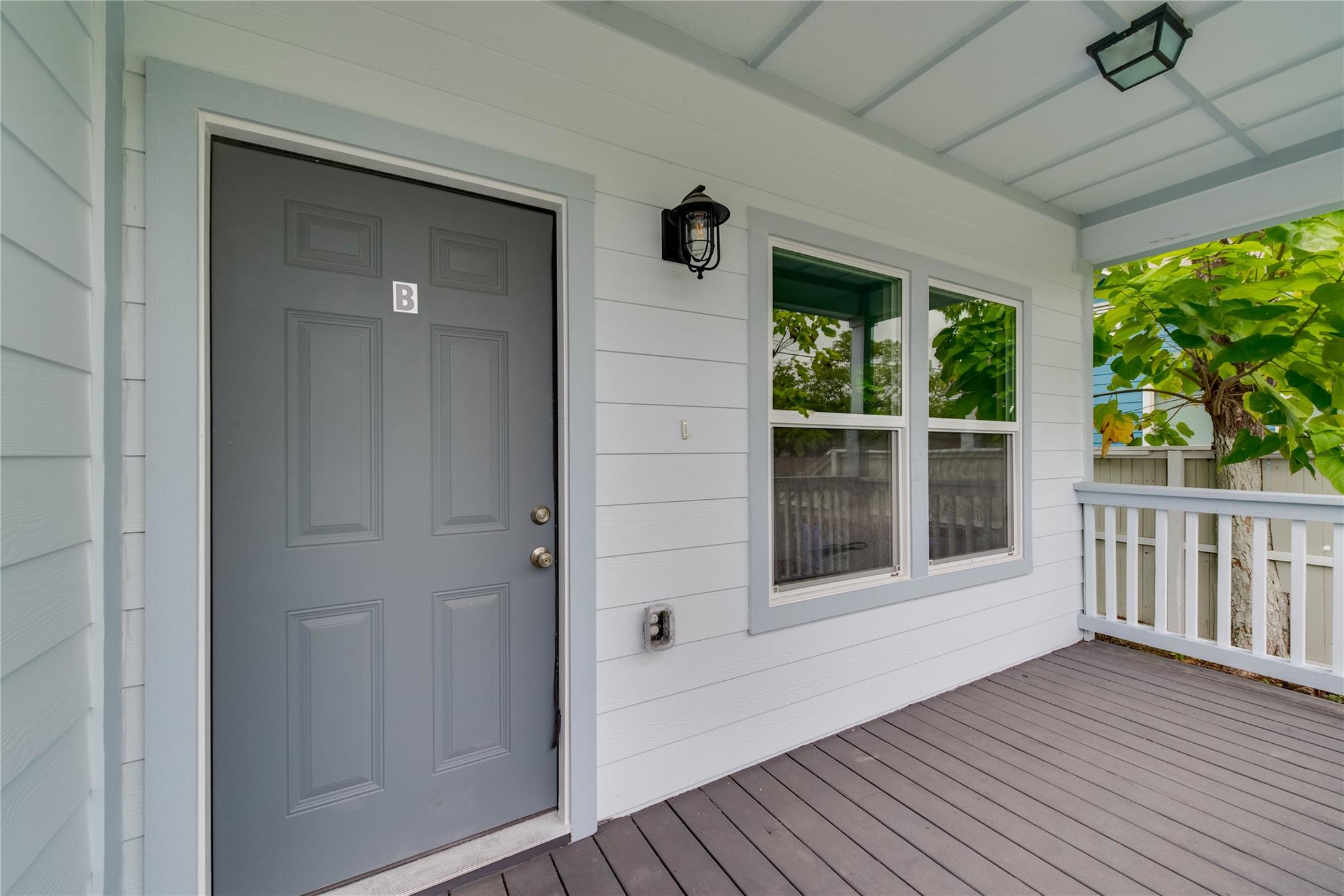 412 Booth St # B, Taylor, TX 76574