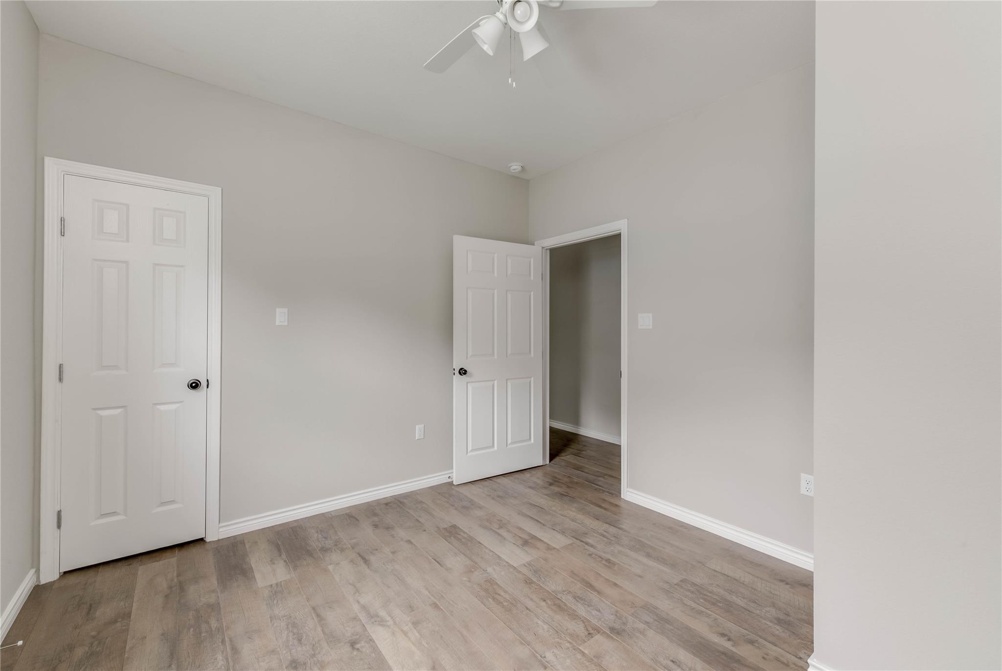 412 Booth St # B, Taylor, TX 76574