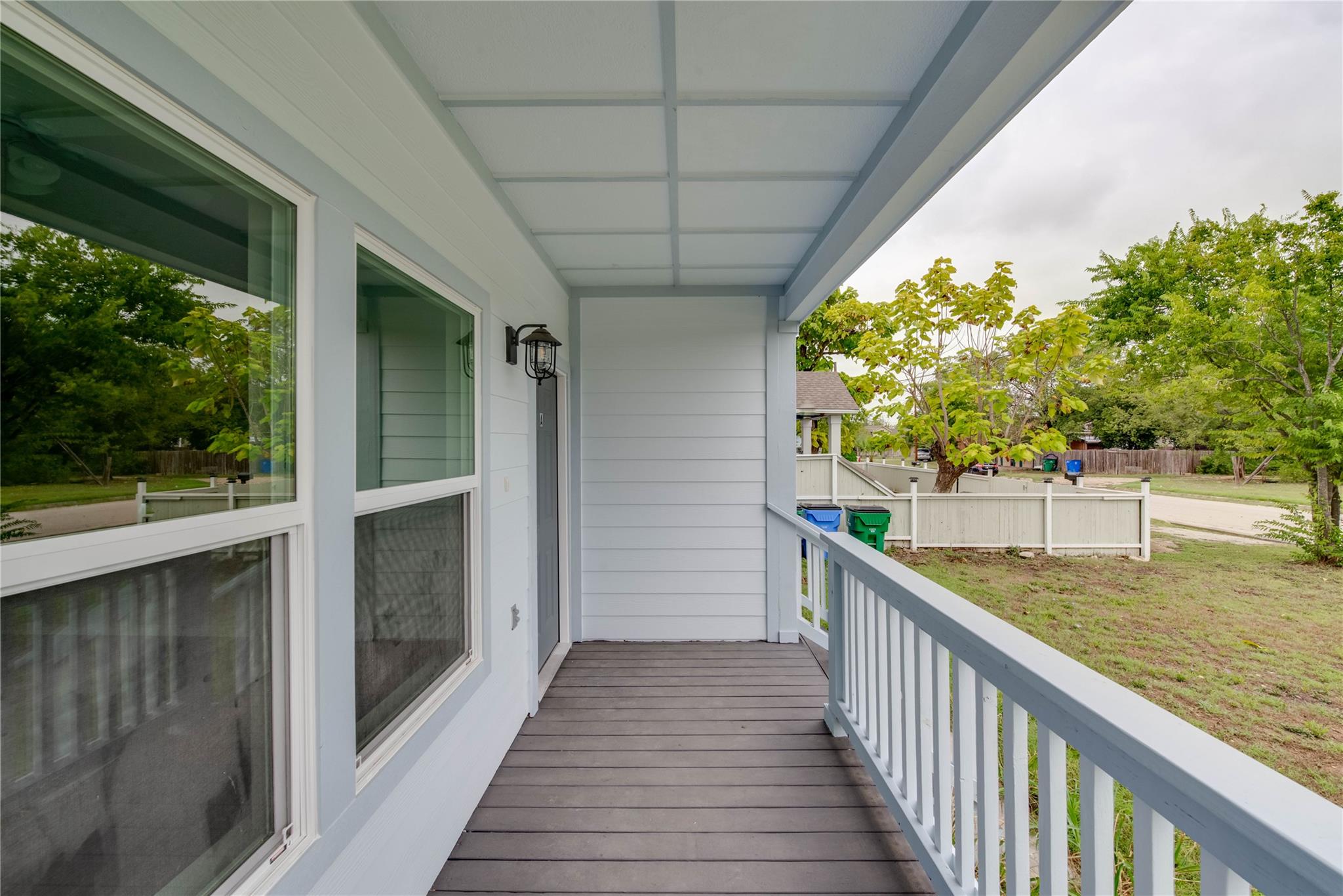 412 Booth St # B, Taylor, TX 76574