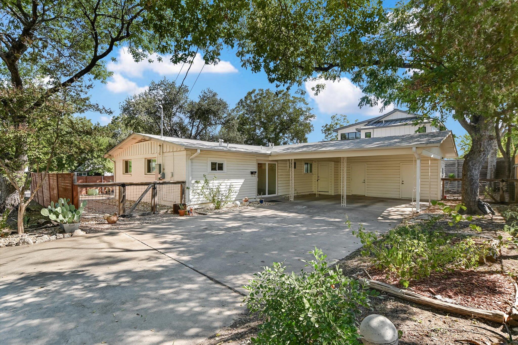 807 W Oltorf St, Austin, TX 78704