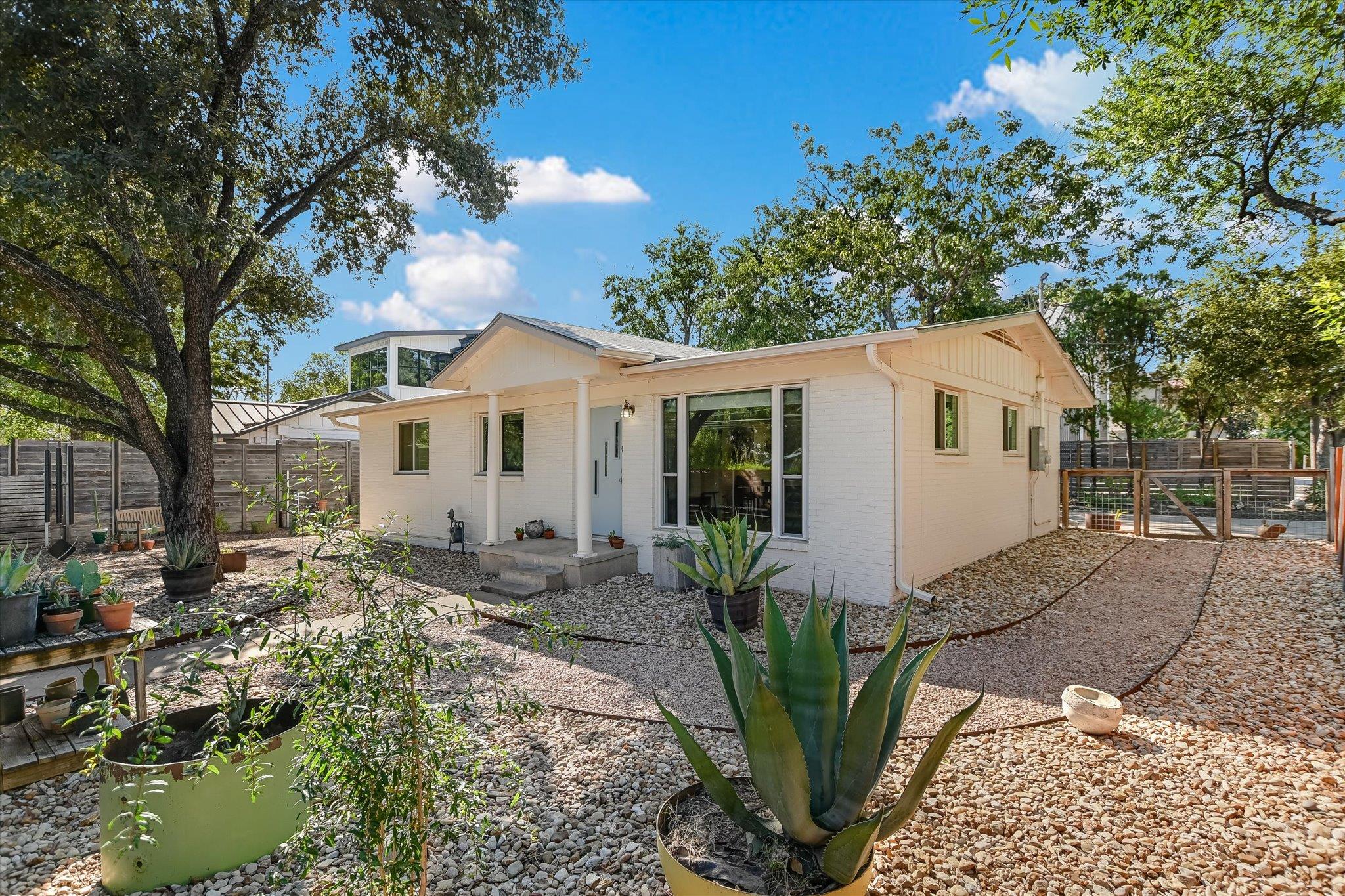 807 W Oltorf St, Austin, TX 78704