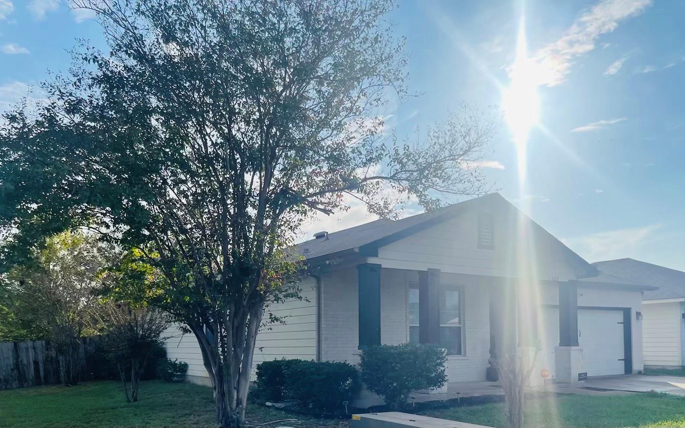 11609 Marshall St, Manor, TX 78653