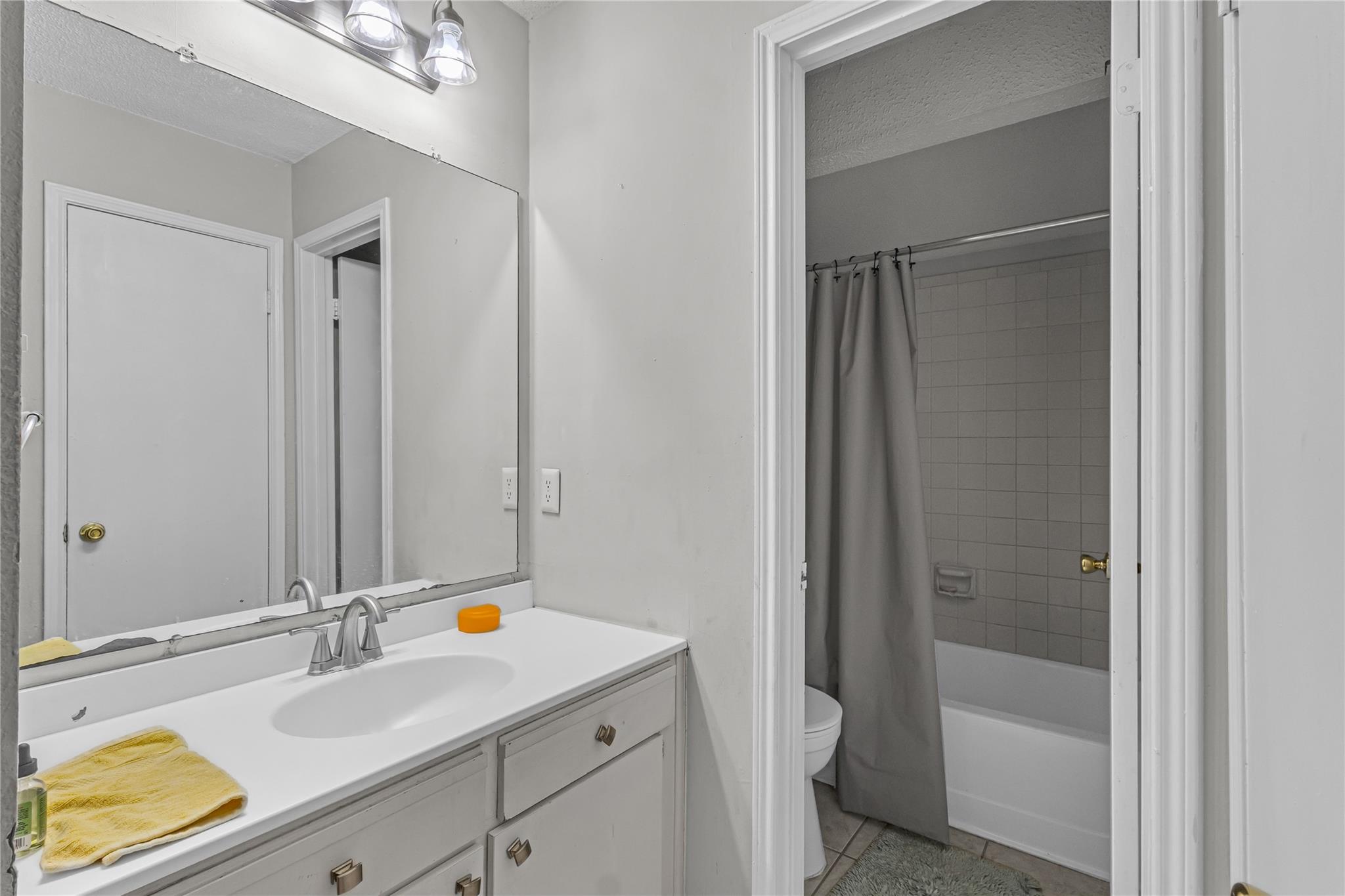 12808 Chromite St, Austin, TX 78727