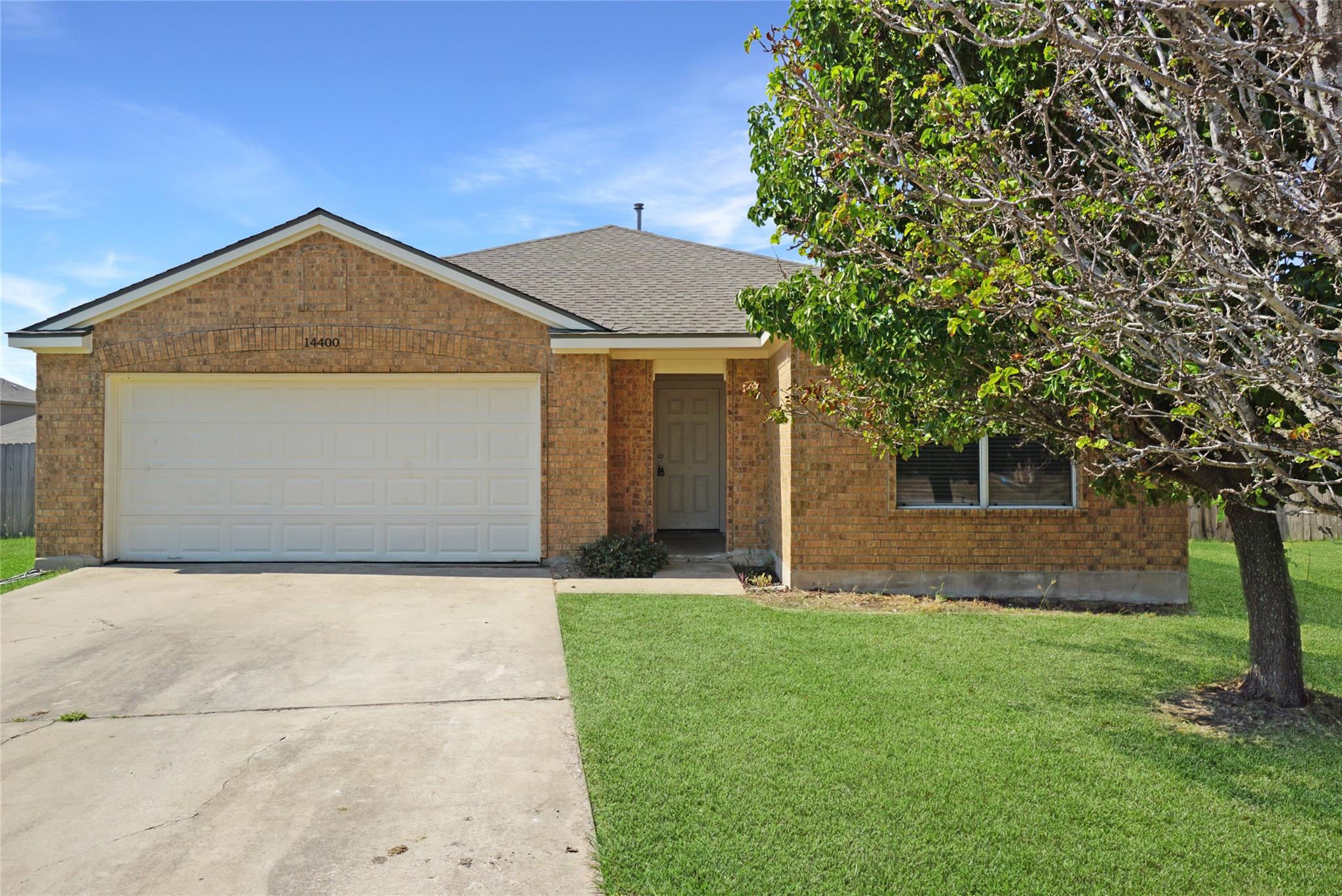 14400 Martial Eagle Dr, Elgin, TX 78621
