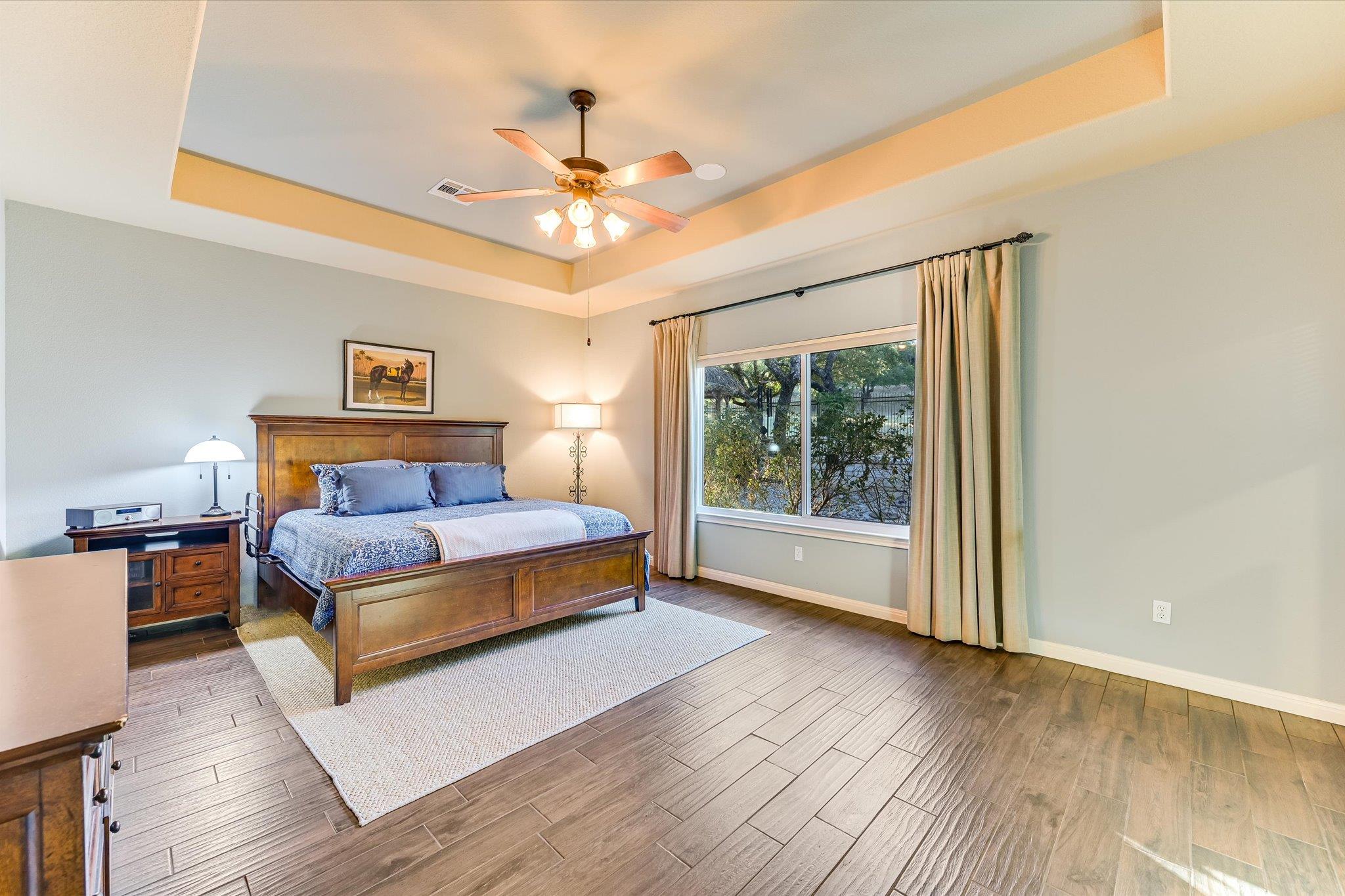 786 Ranchers Club Ln, Driftwood, TX 78619