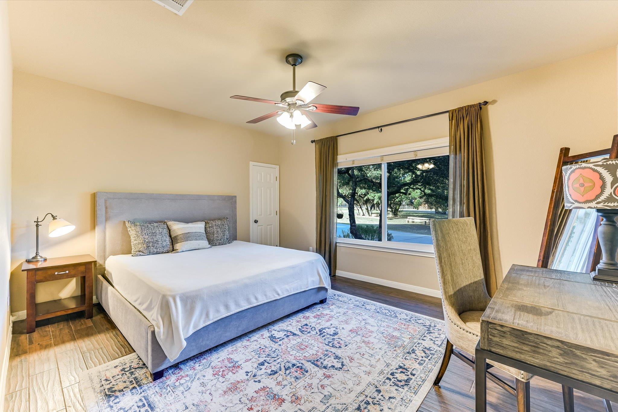 786 Ranchers Club Ln, Driftwood, TX 78619